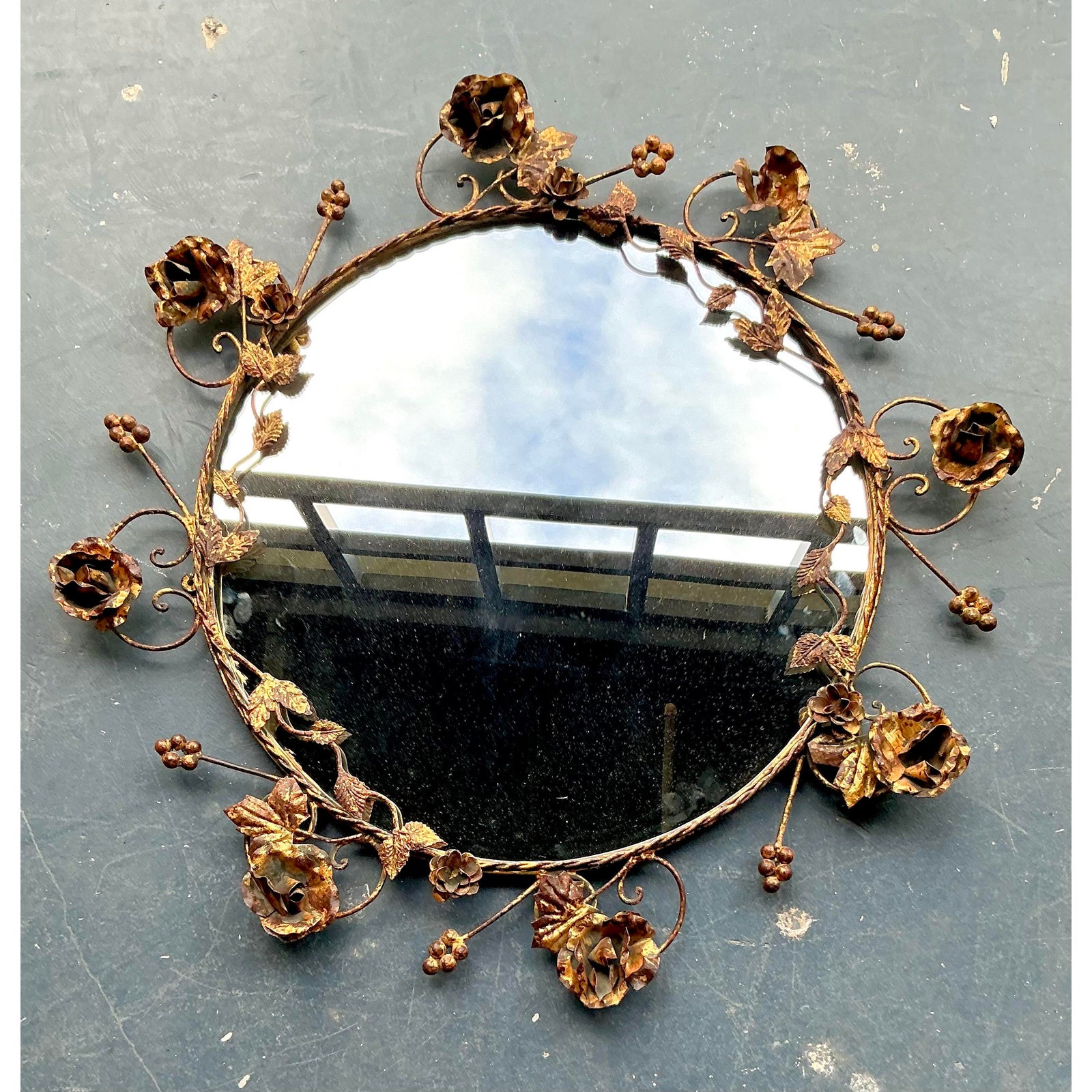 Vintage Regency Gilt Tipped Rose Vine Mirror - Detail view