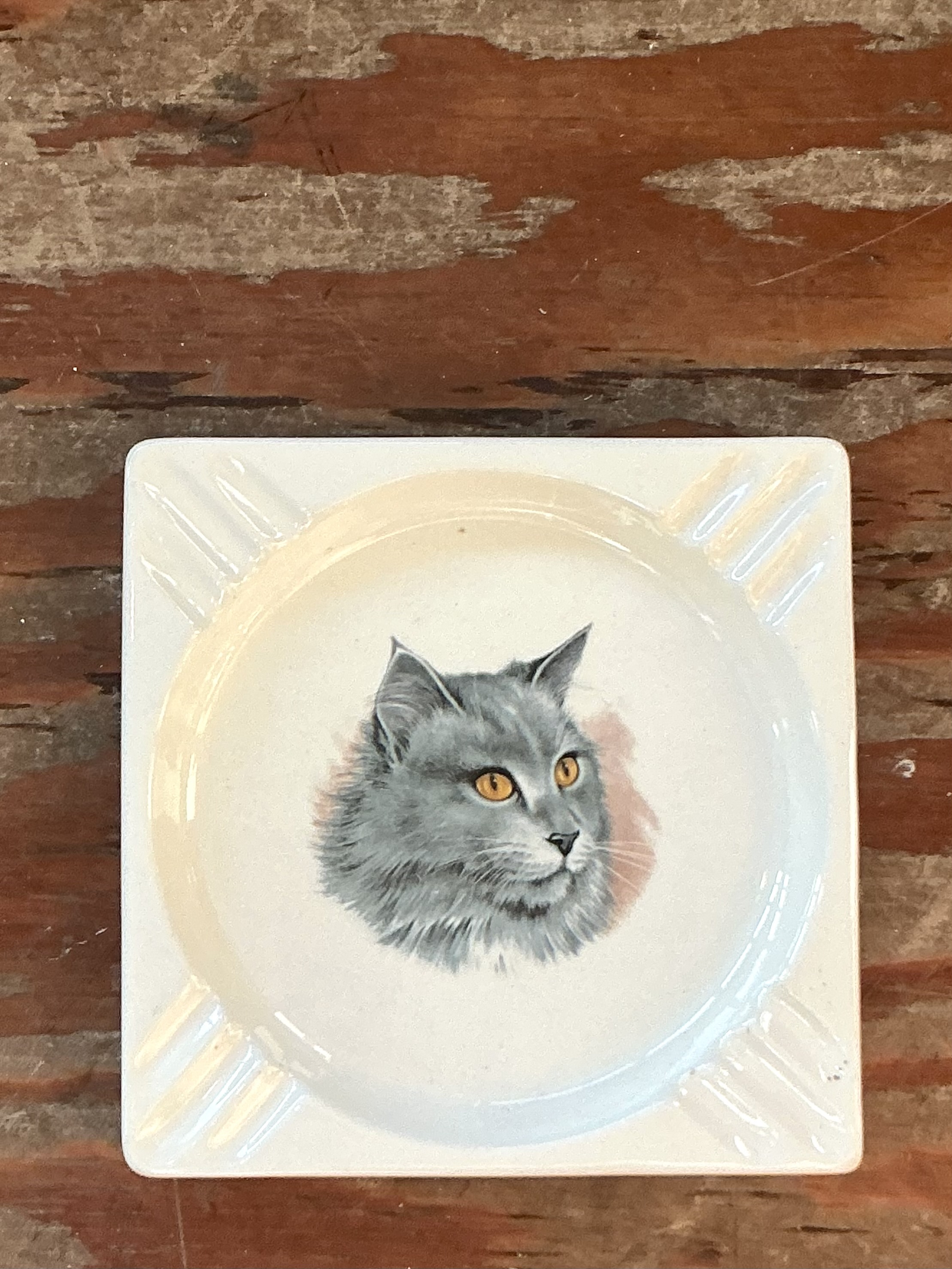 Vintage Boho Glazed Ceramic Cat Ashtray - Back view