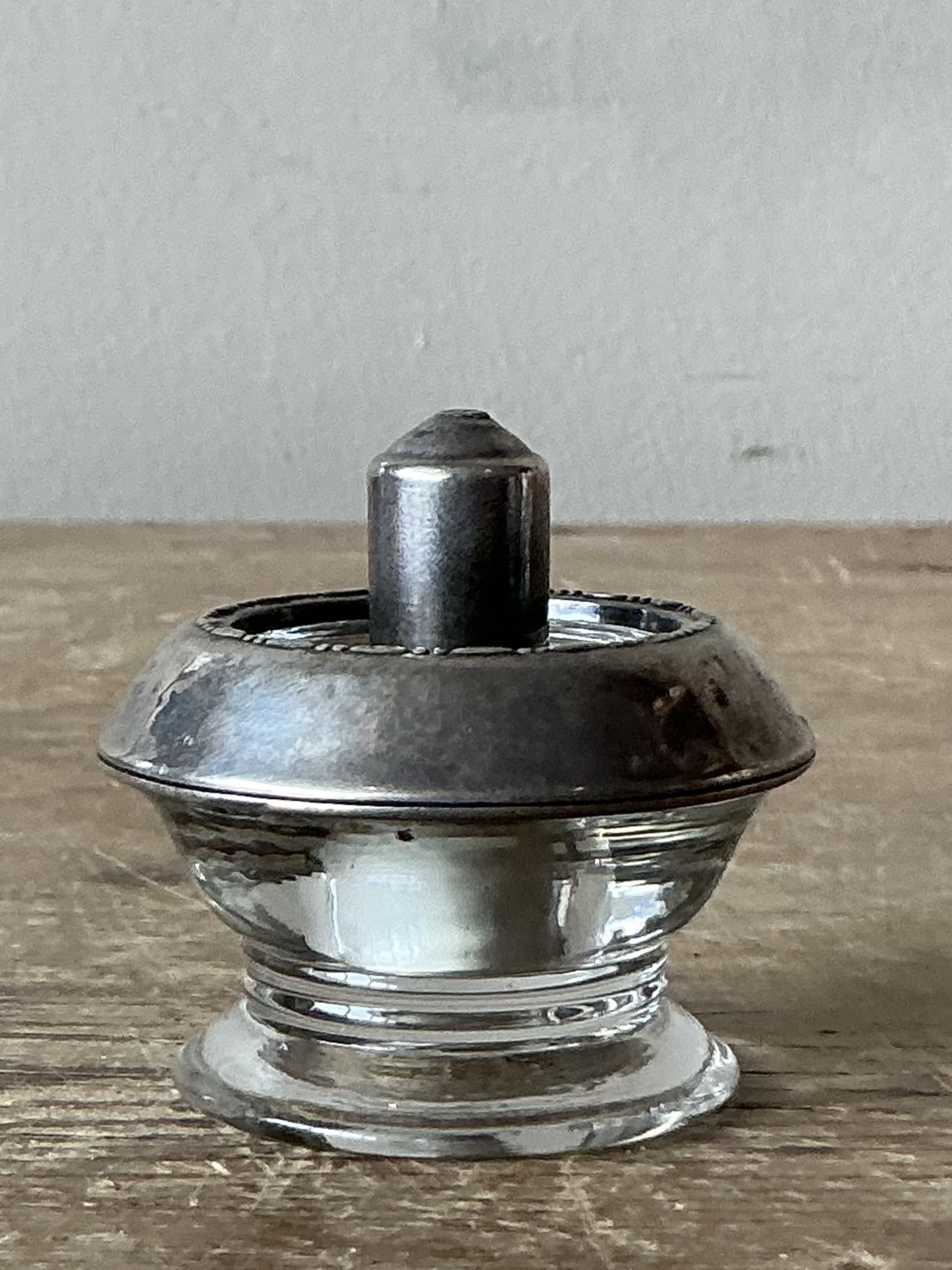 Vintage Boho Sterling Silver & Glass Table Lighter - Detail view