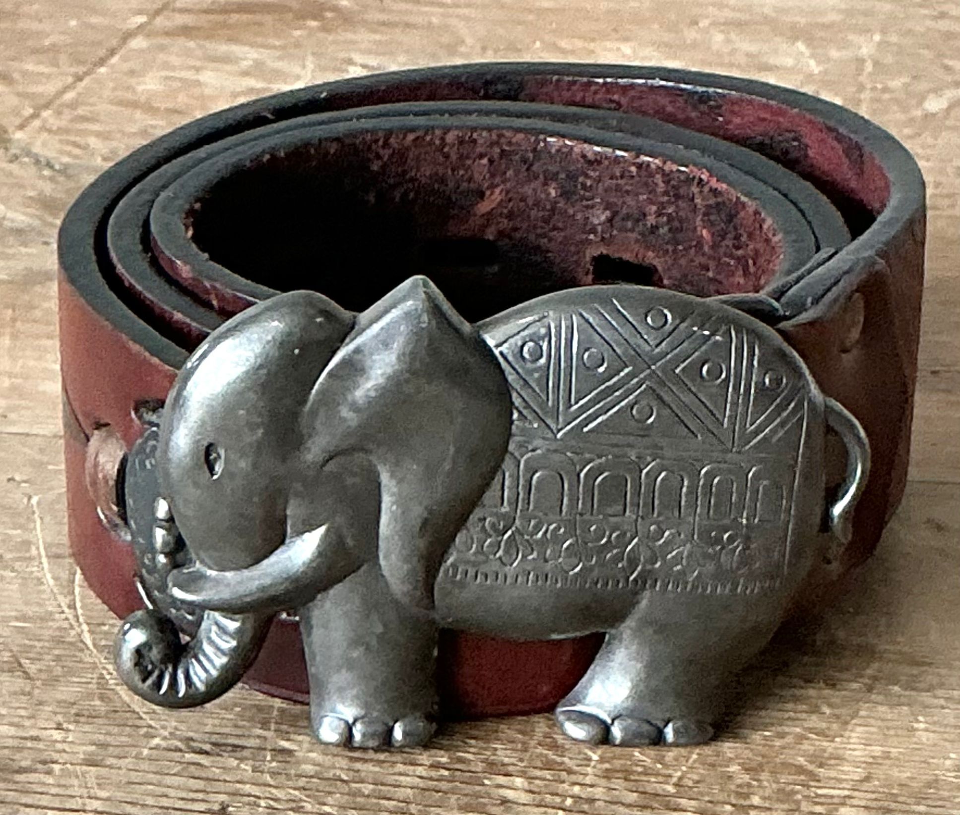 Vintage Boho Elephant Buckle Belt - Side view