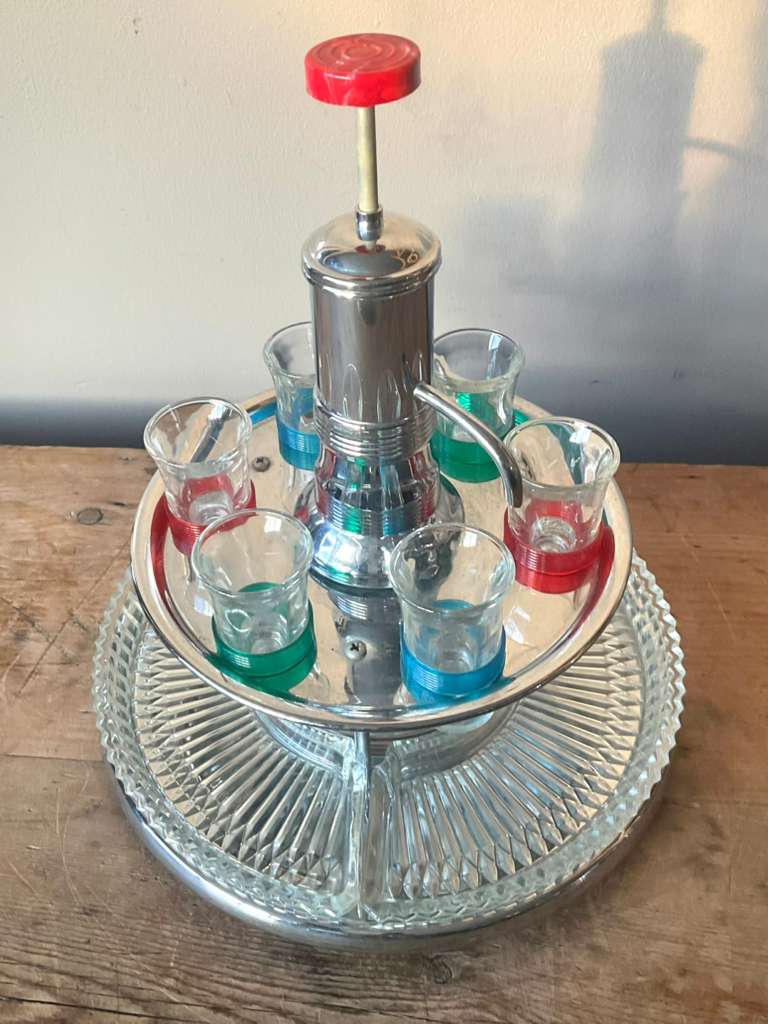 Vintage Boho MCM Swivel Shot Station - Top view