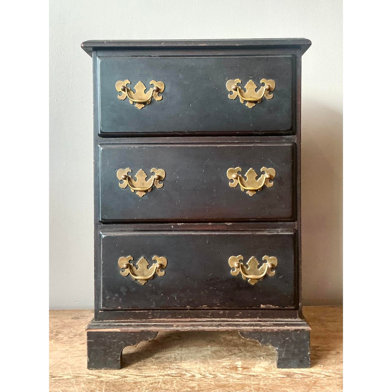 Vintage Regency Chippendale Petite Chest of Drawers - Back view