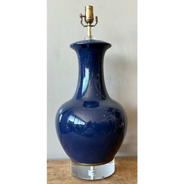 Vintage Regency Glazed Ceramic Bottle Lamp on Lucite Plinth - Top view