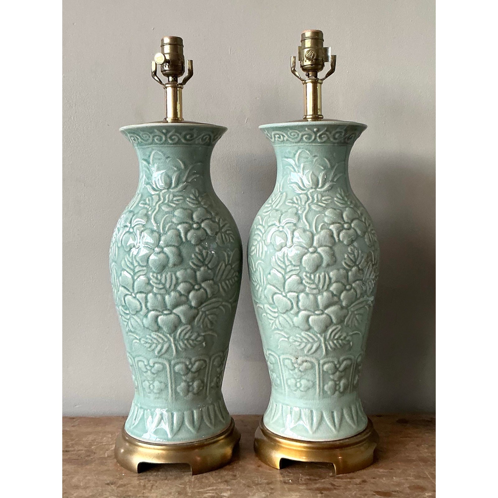 Vintage Boho Maitland Smith Celadon Lamp - Top view