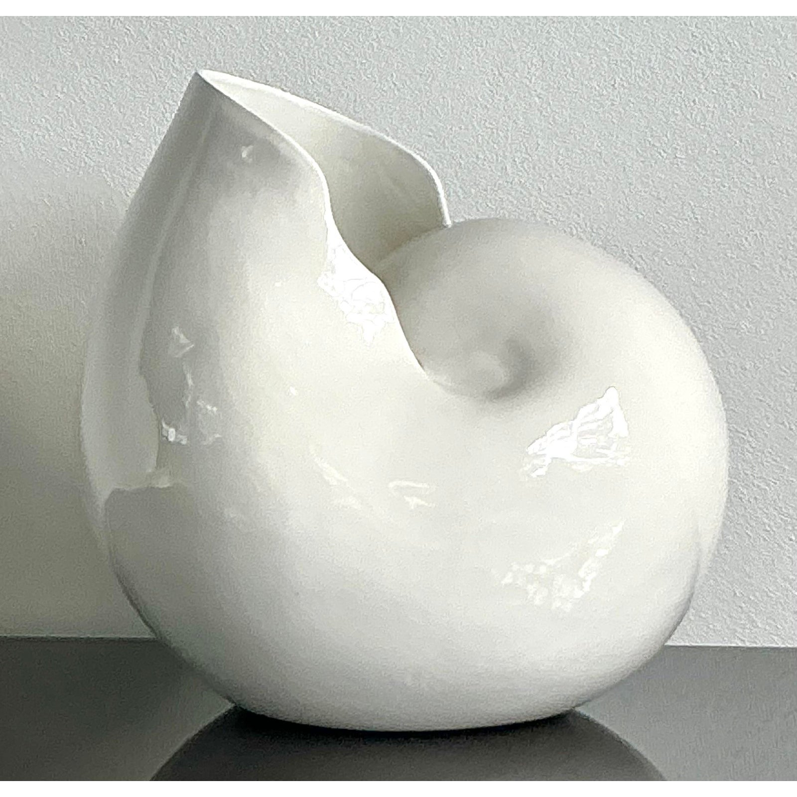 Vintage Boho Italian Monumental Glazed Ceramic Snail - Detail view