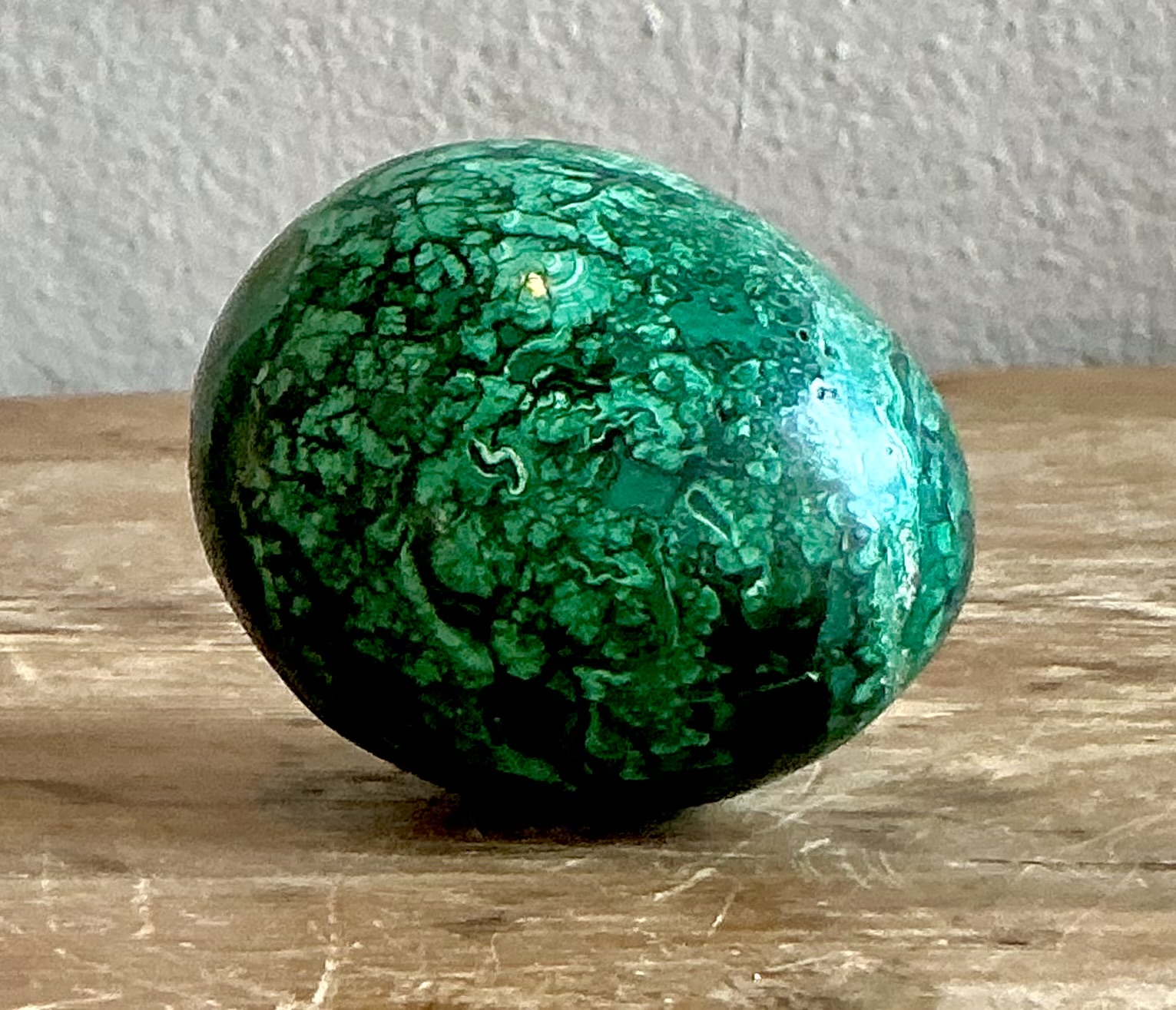Vintage Boho Malachite Egg - Detail view