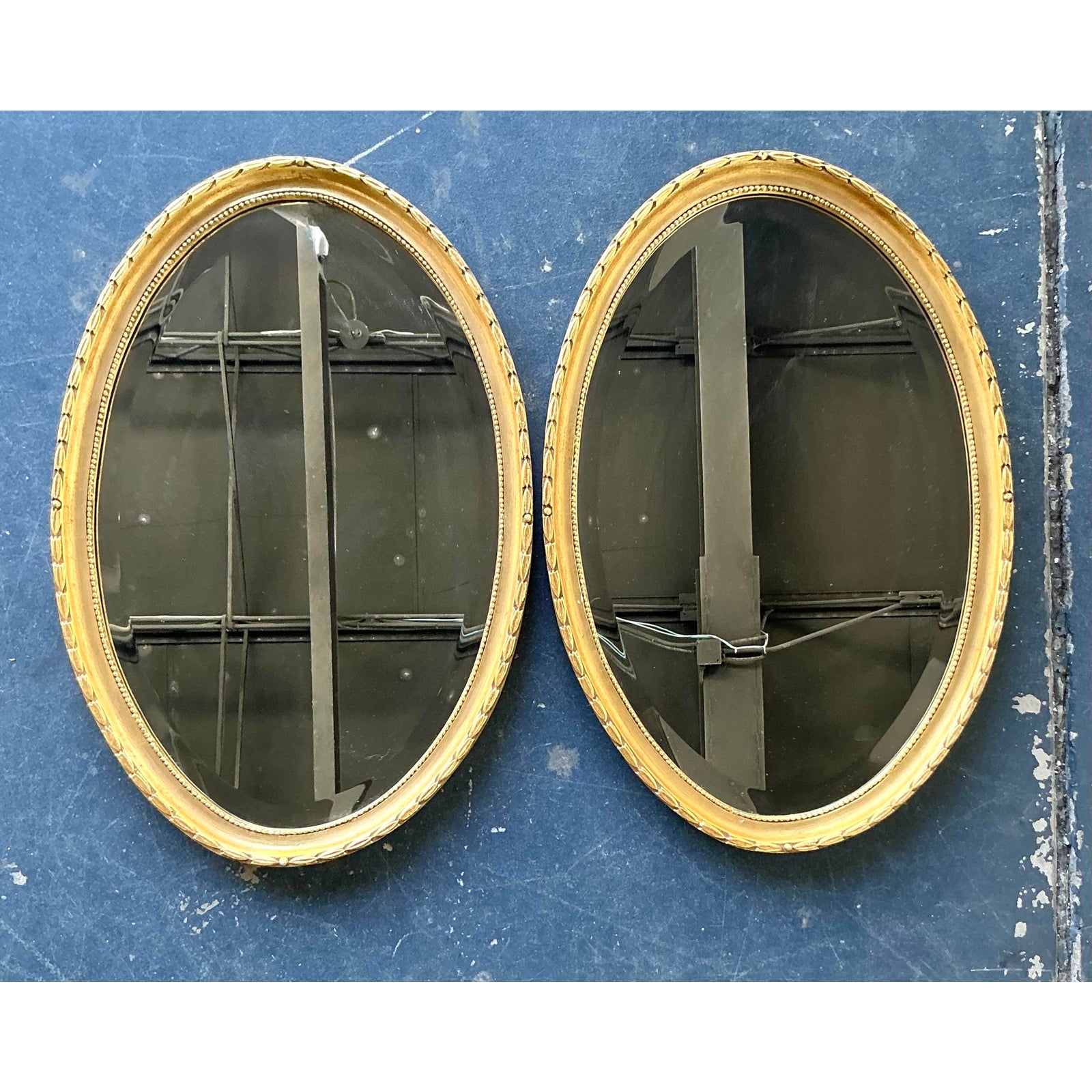 Vintage Boho Gilt Laurel Leaf Oval Mirror - A Pair - Detail view