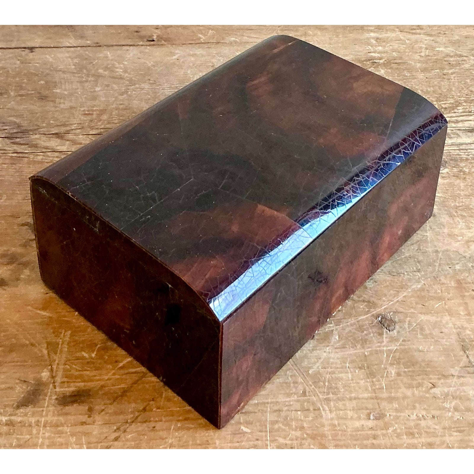 Vintage Boho Lacquered Coconut Shell Box - Detail view