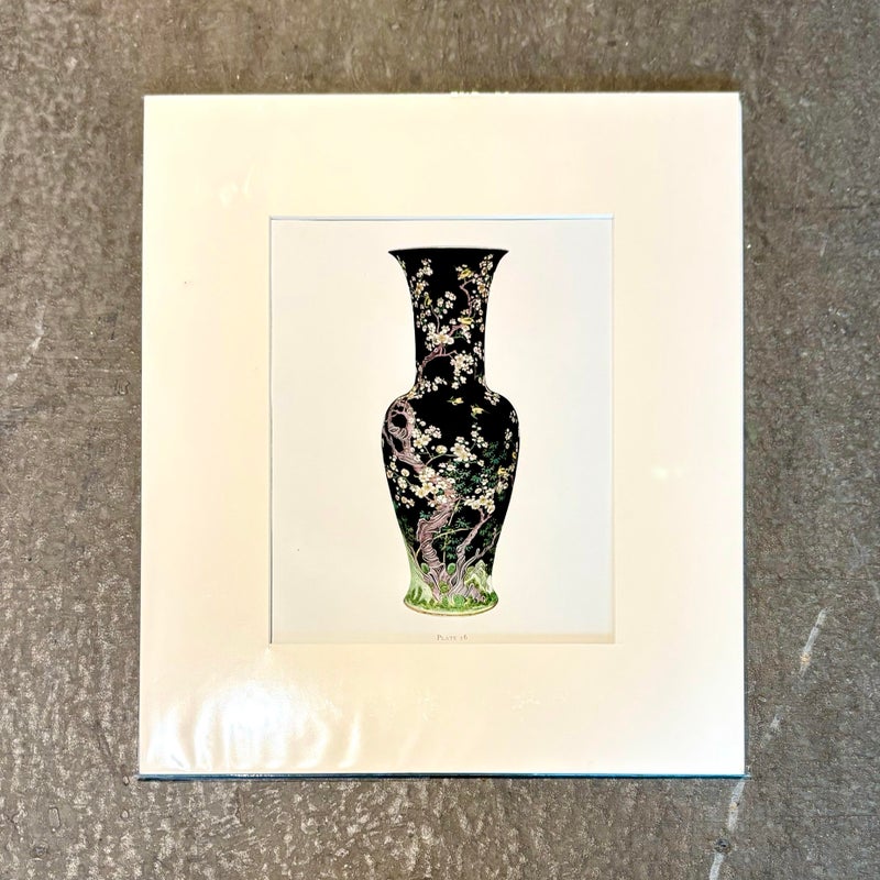 Vintage Boho Chinese Porcelain Vase Print - Side view