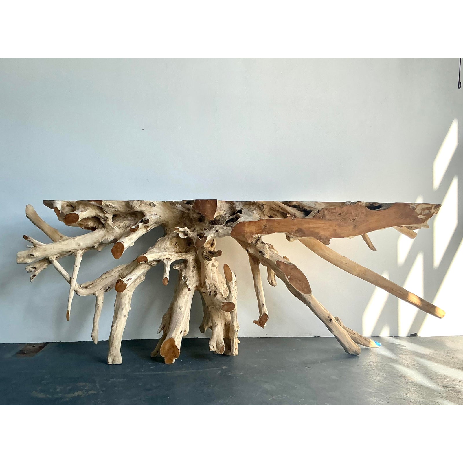 Vintage Boho Natural Root Console Table - Detail view
