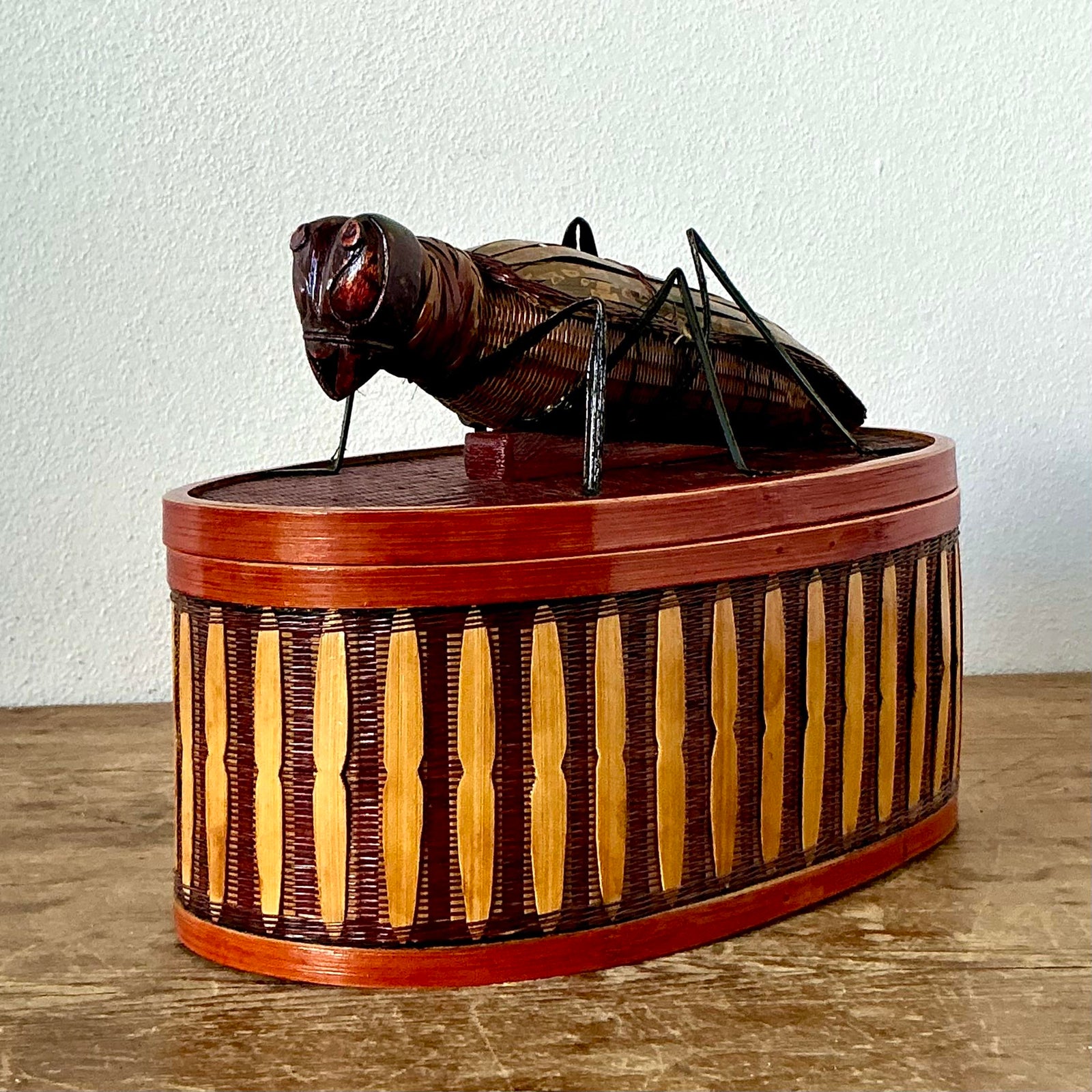 Vintage Shanghai Handicrafts Bug Box - Side view
