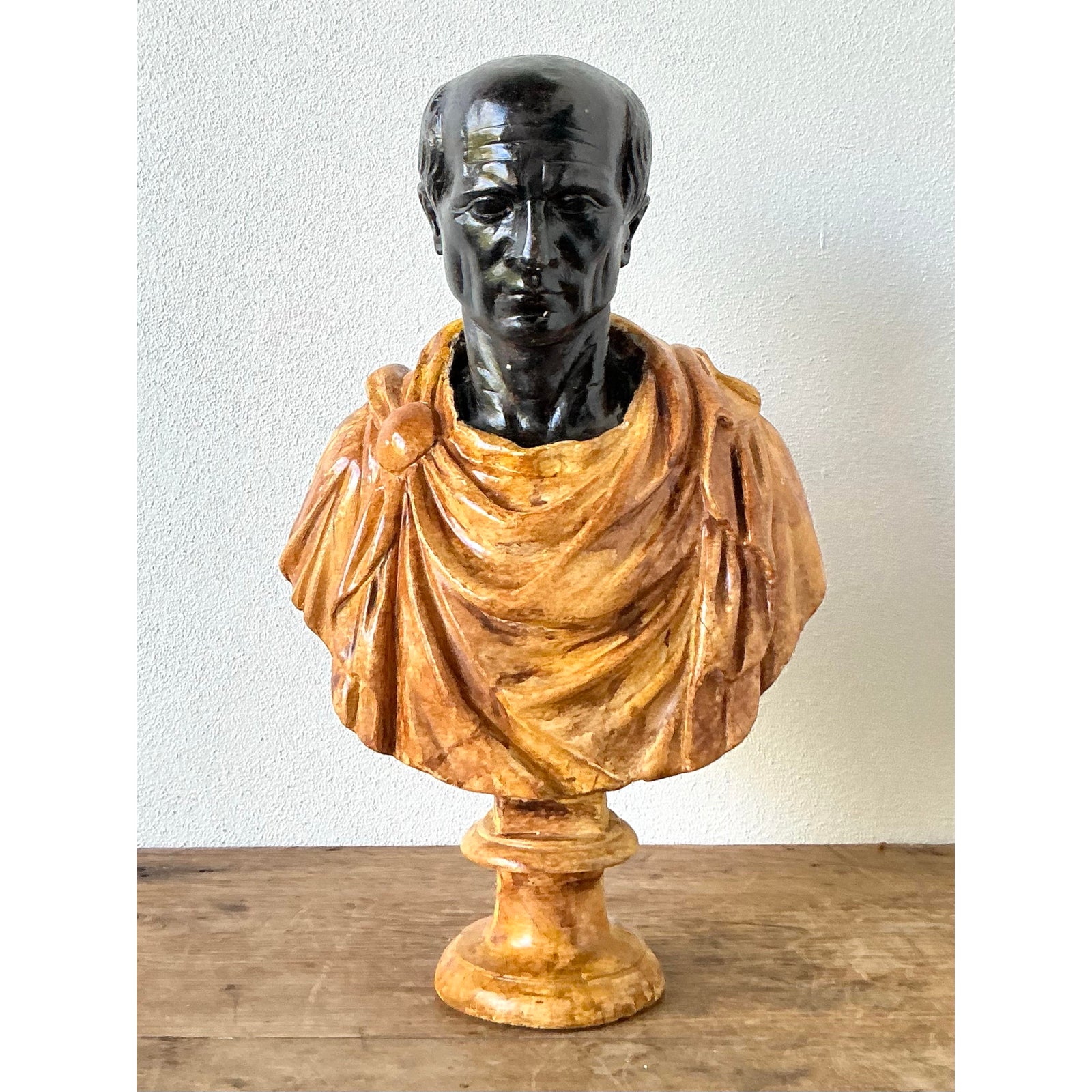 Vintage Grand Tour Plaster Bust of Man - Detail view