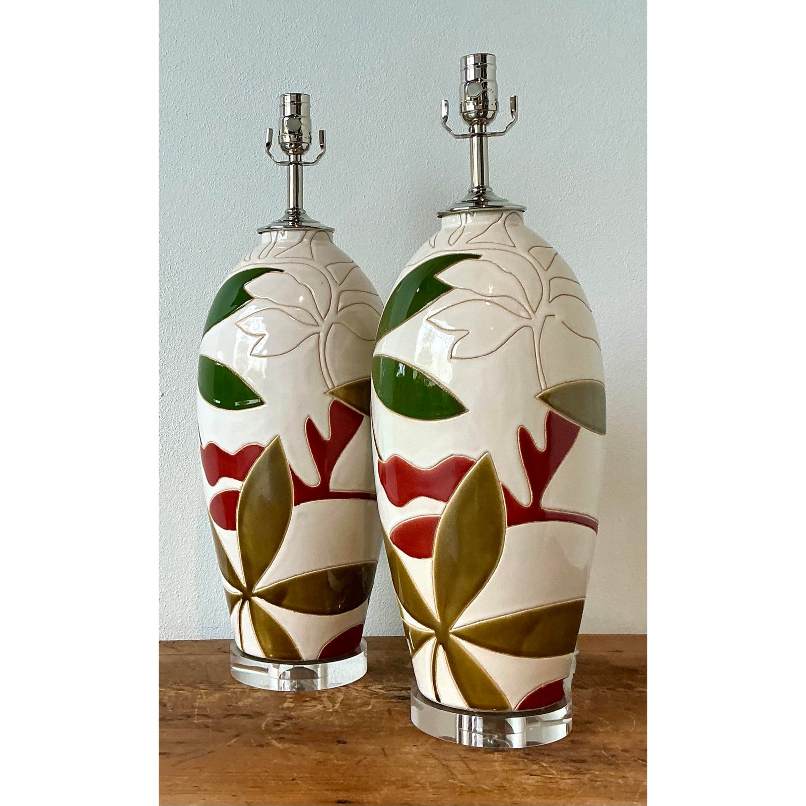 Vintage Boho Etched Glazed Ceramic Lamps - A Pair - Detail view