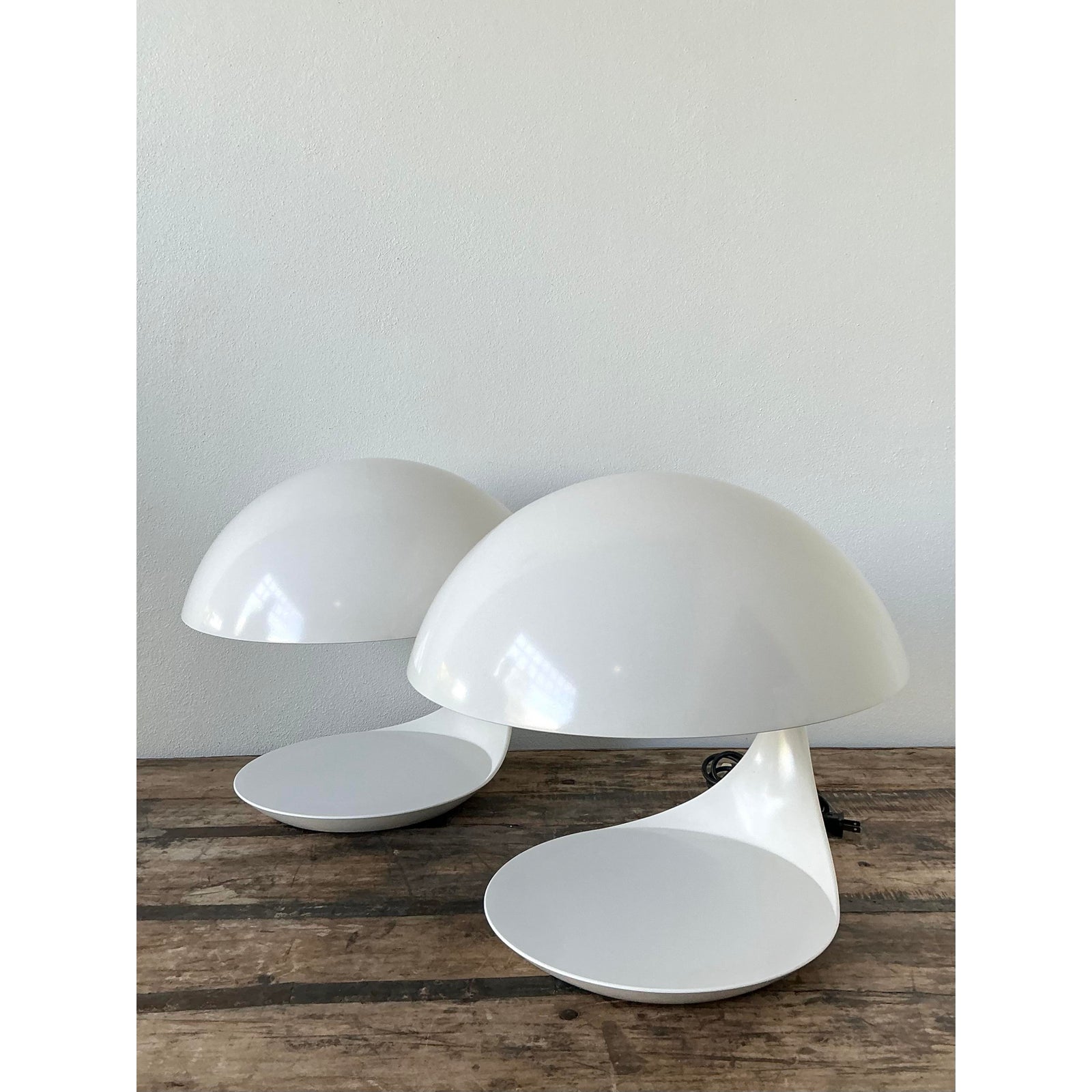 Vintage MCM Elio Martinelli “Cobra” Lamps - A Pair - Back view