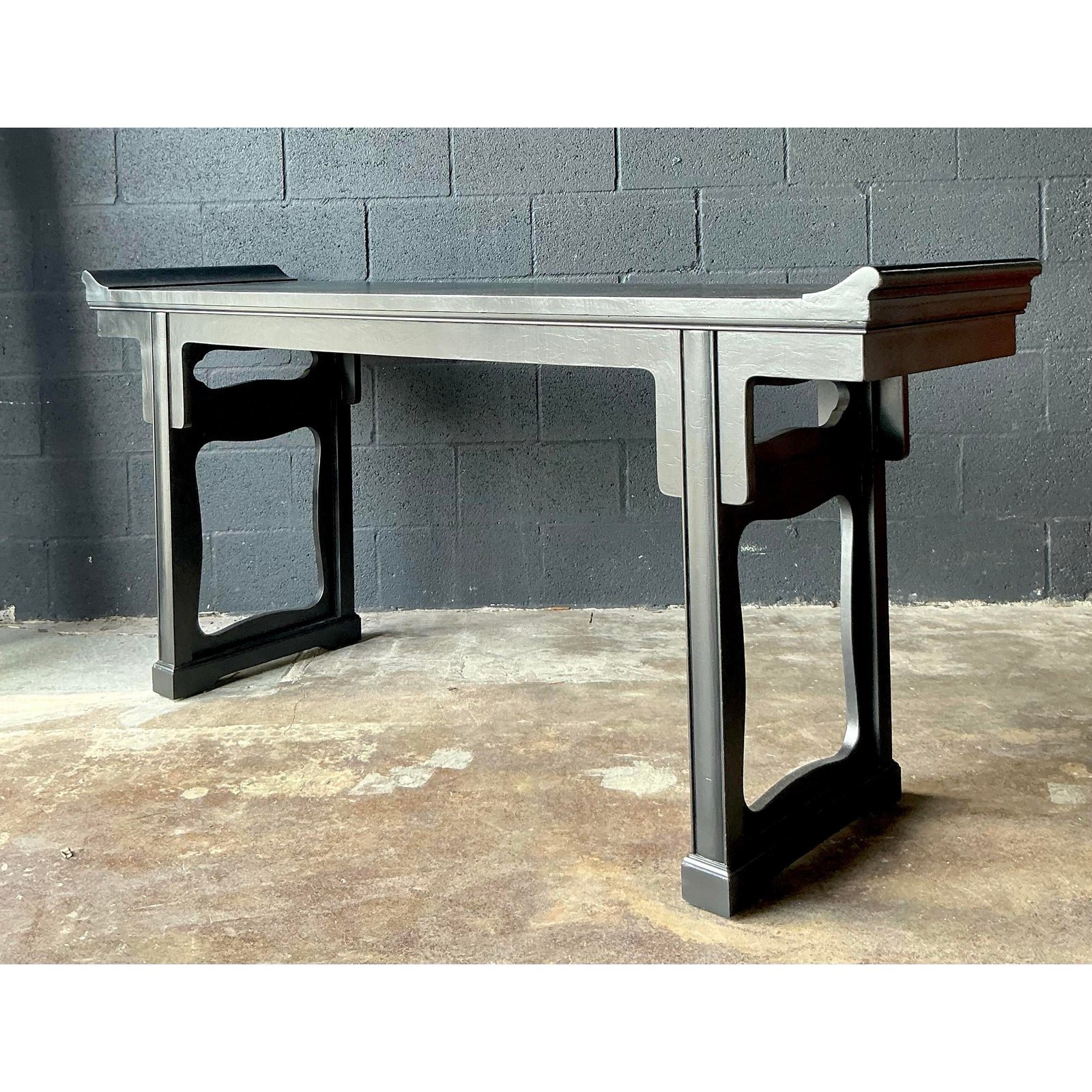 Vintage Boho Baker Pagoda Console Table - Detail view