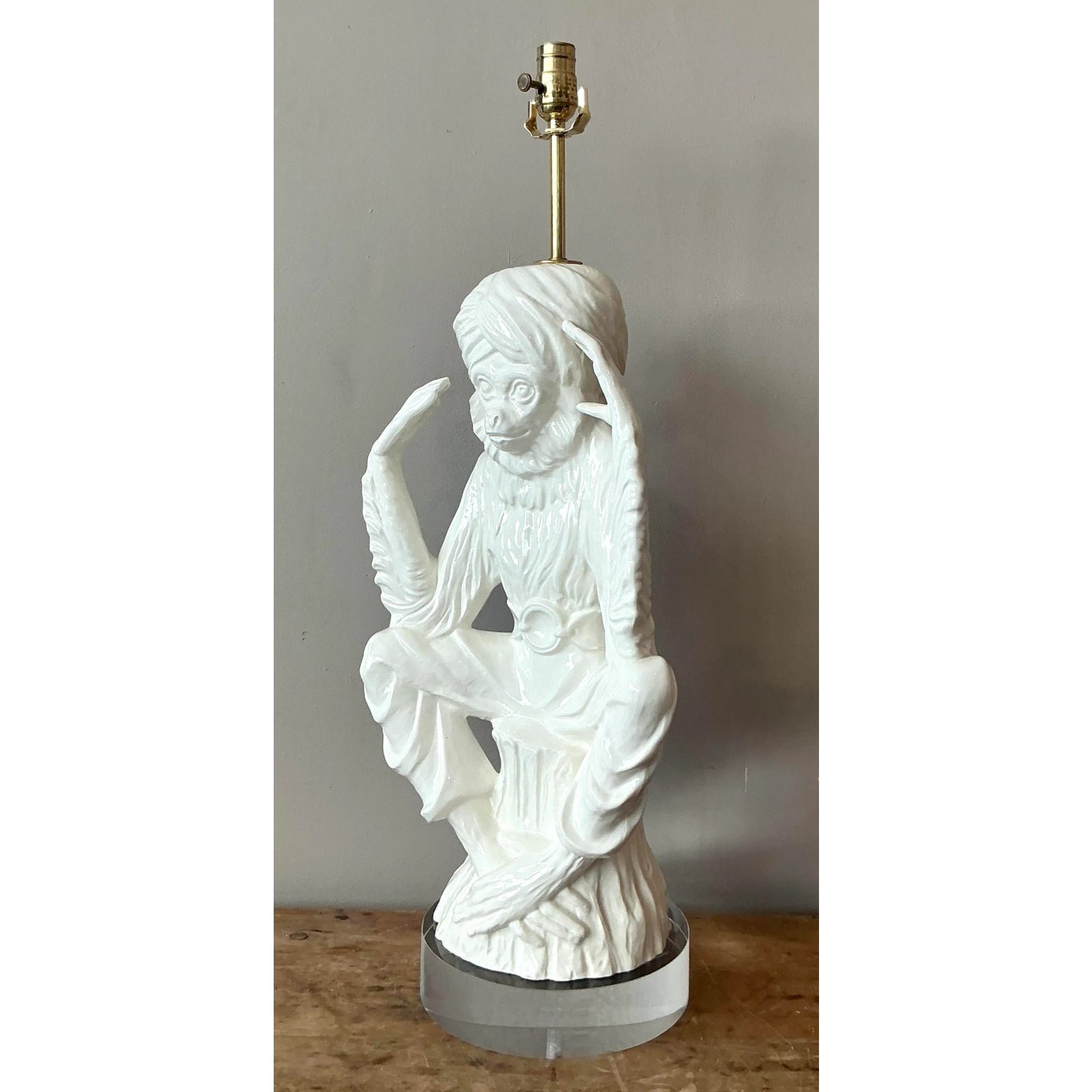 Vintage Italian Glazed Ceramic Monkey Lamp - Detail view