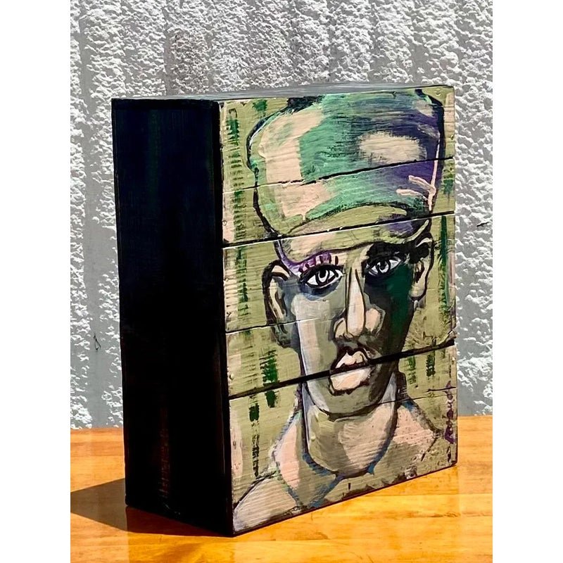 Contemporary Original Abstract Oil Portrait on Crate Signed Roland - Top view