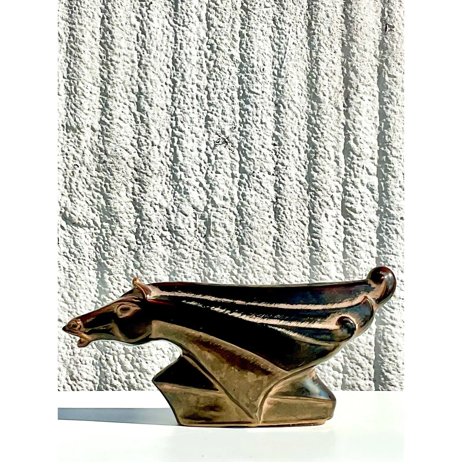 Midcentury Glazed Ceramic Horse Profile Lamp - Detail view