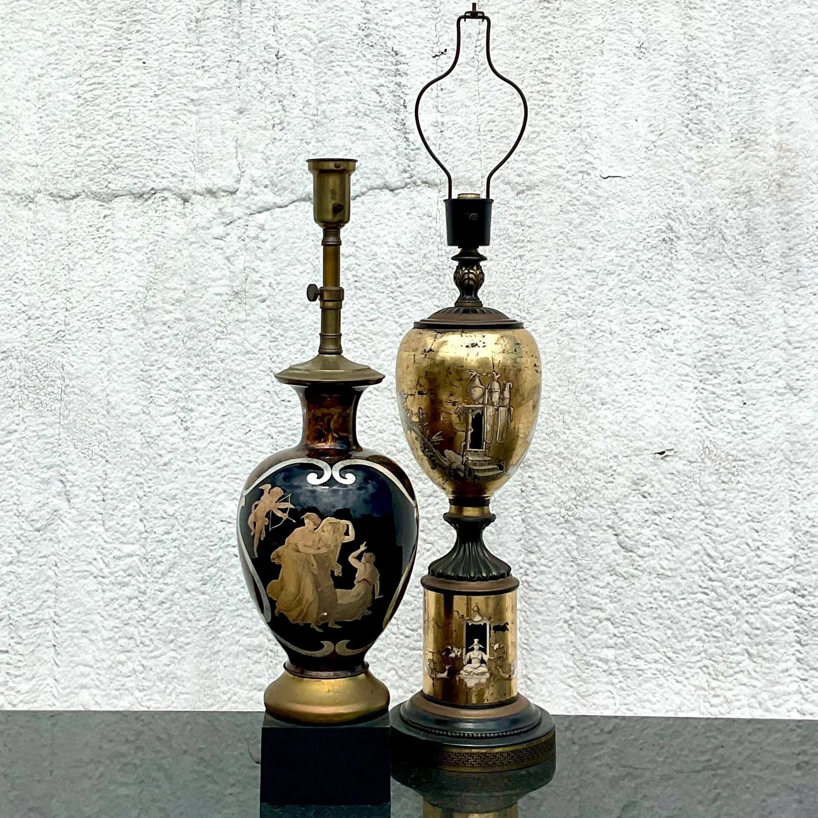 Vintage Regency Italian Reverse Painted Glass Lamp After Fornasetti - Top view