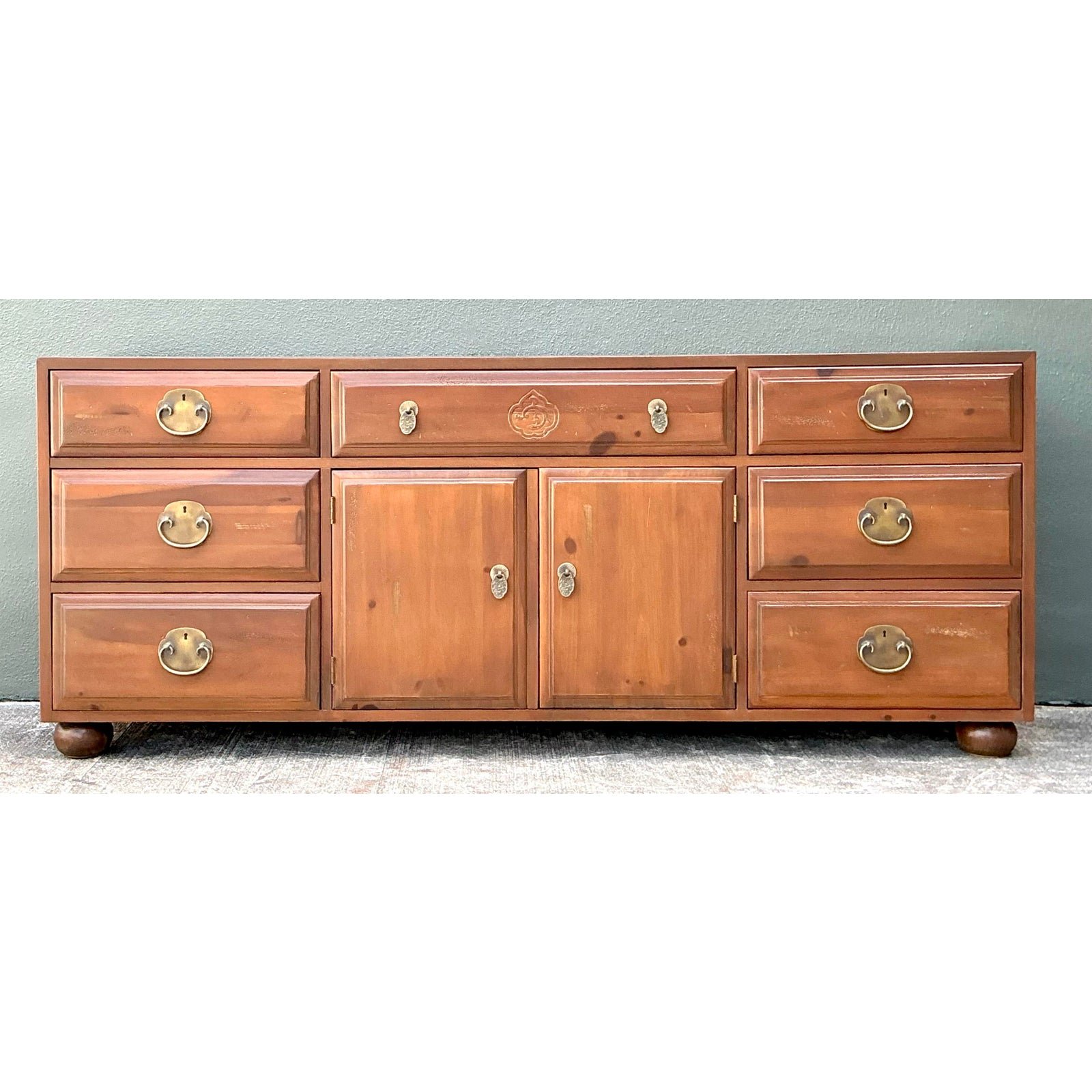 Vintage Henredon Pine Credenza - Detail view