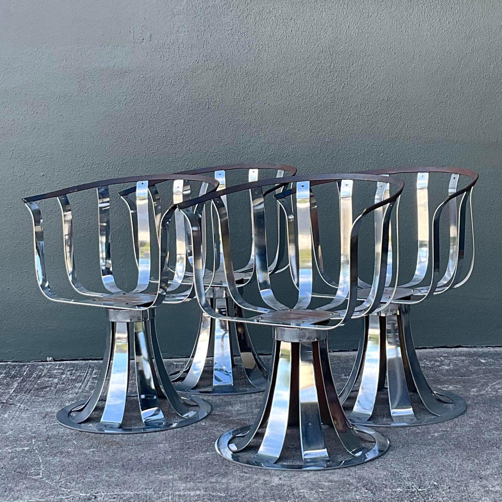 Vintage MCM Herbert Siegler for Russell Woodard Chrome Swivel Dining Chairs - Set of 4 - Detail view