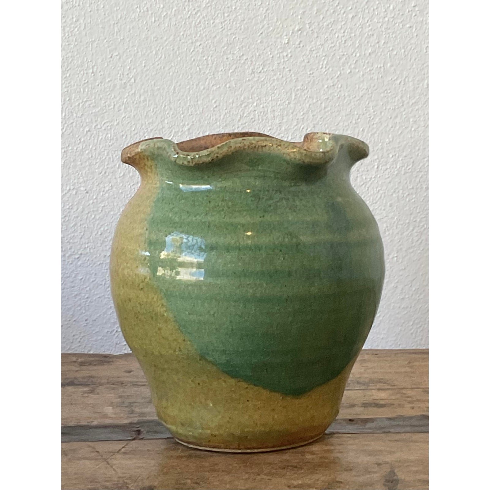 Vintage Original Studio Pottery Ruffle Vase - Back view