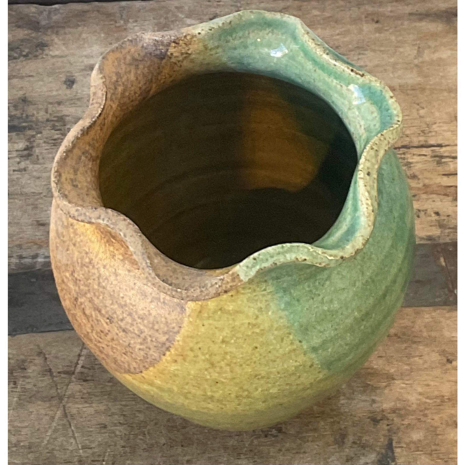 Vintage Original Studio Pottery Ruffle Vase - Top view
