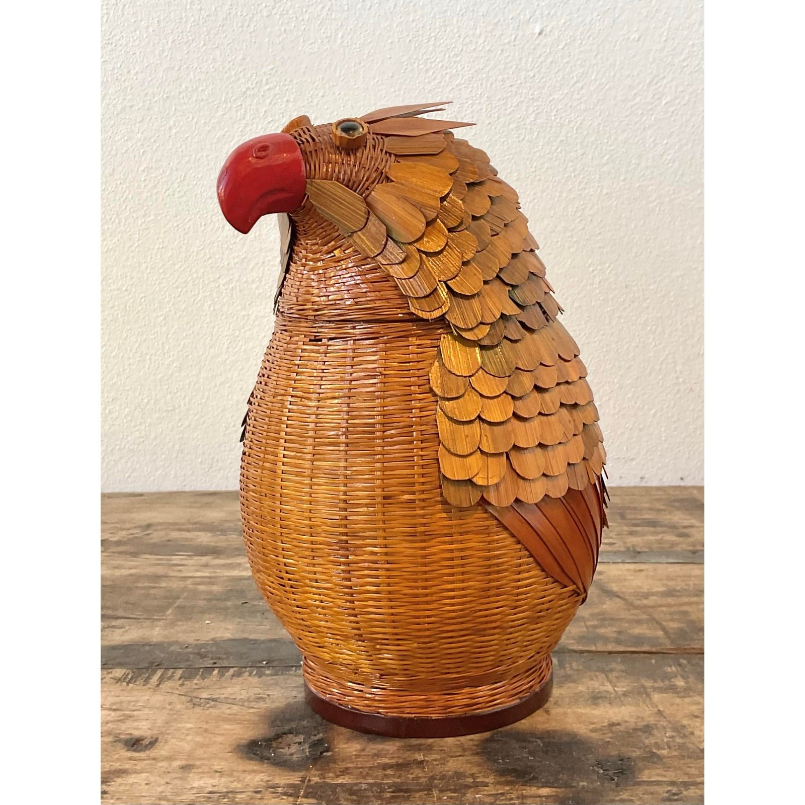 Vintage Shanghai Handicrafts Bird Box - Detail view
