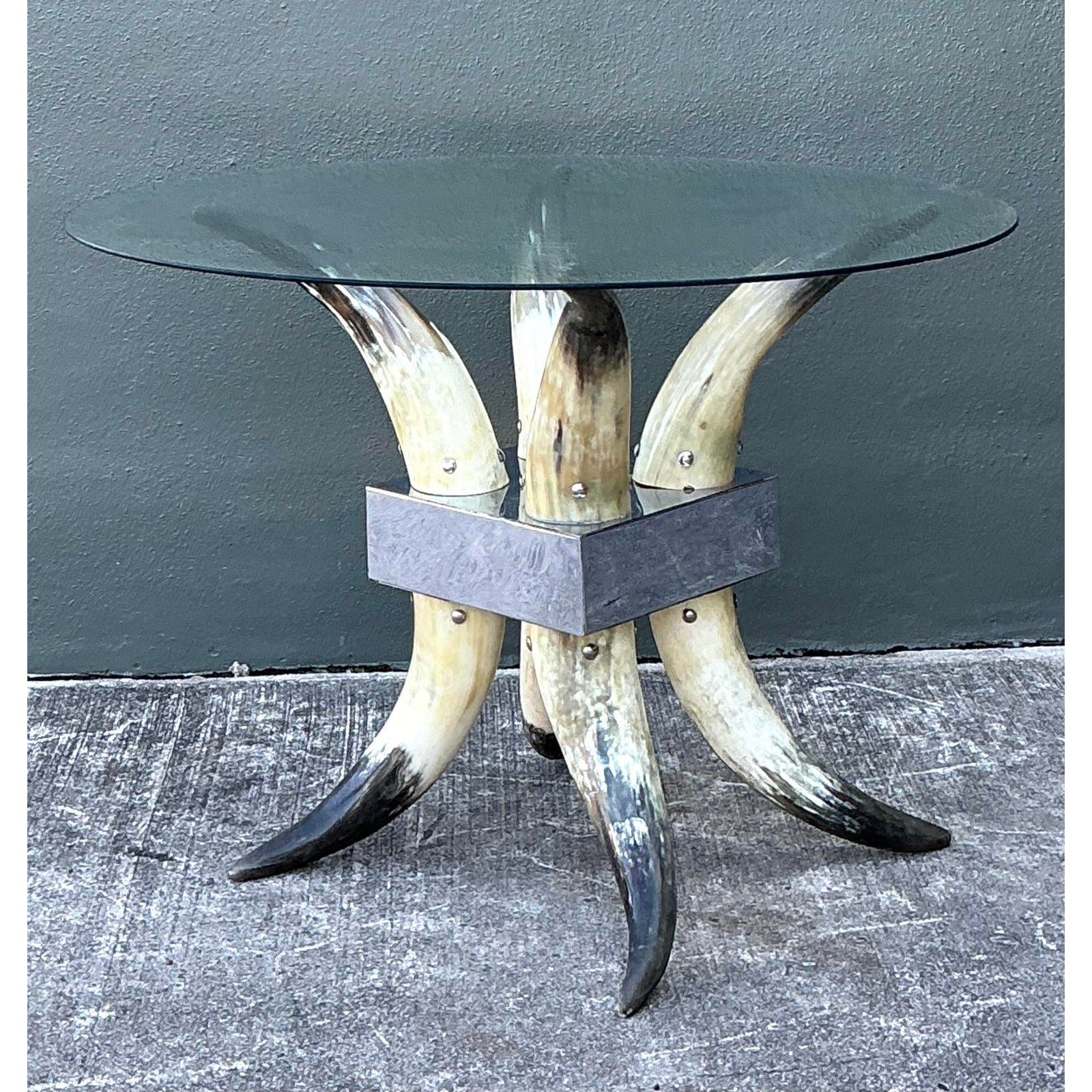 Vintage Steer Horn Table Pedestal - Detail view