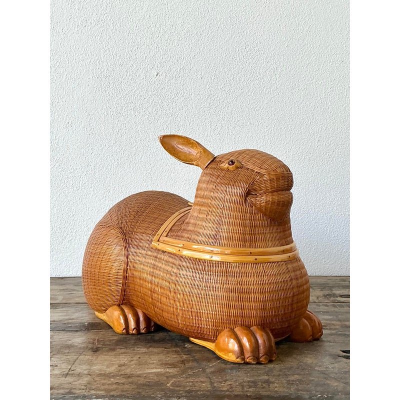 Vintage Shanghai Handicrafts Rabbit - Detail view