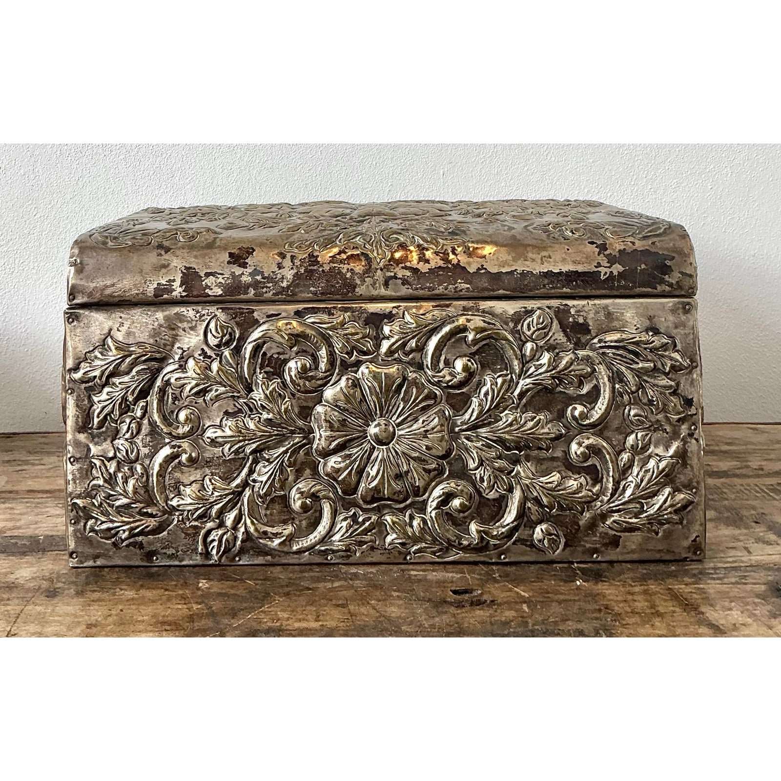 Vintage Hammered Floral Metal Box - Back view