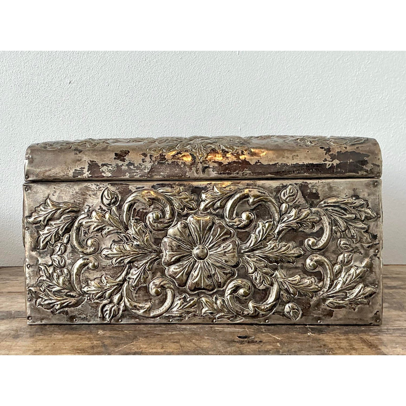 Vintage Hammered Floral Metal Box - Top view
