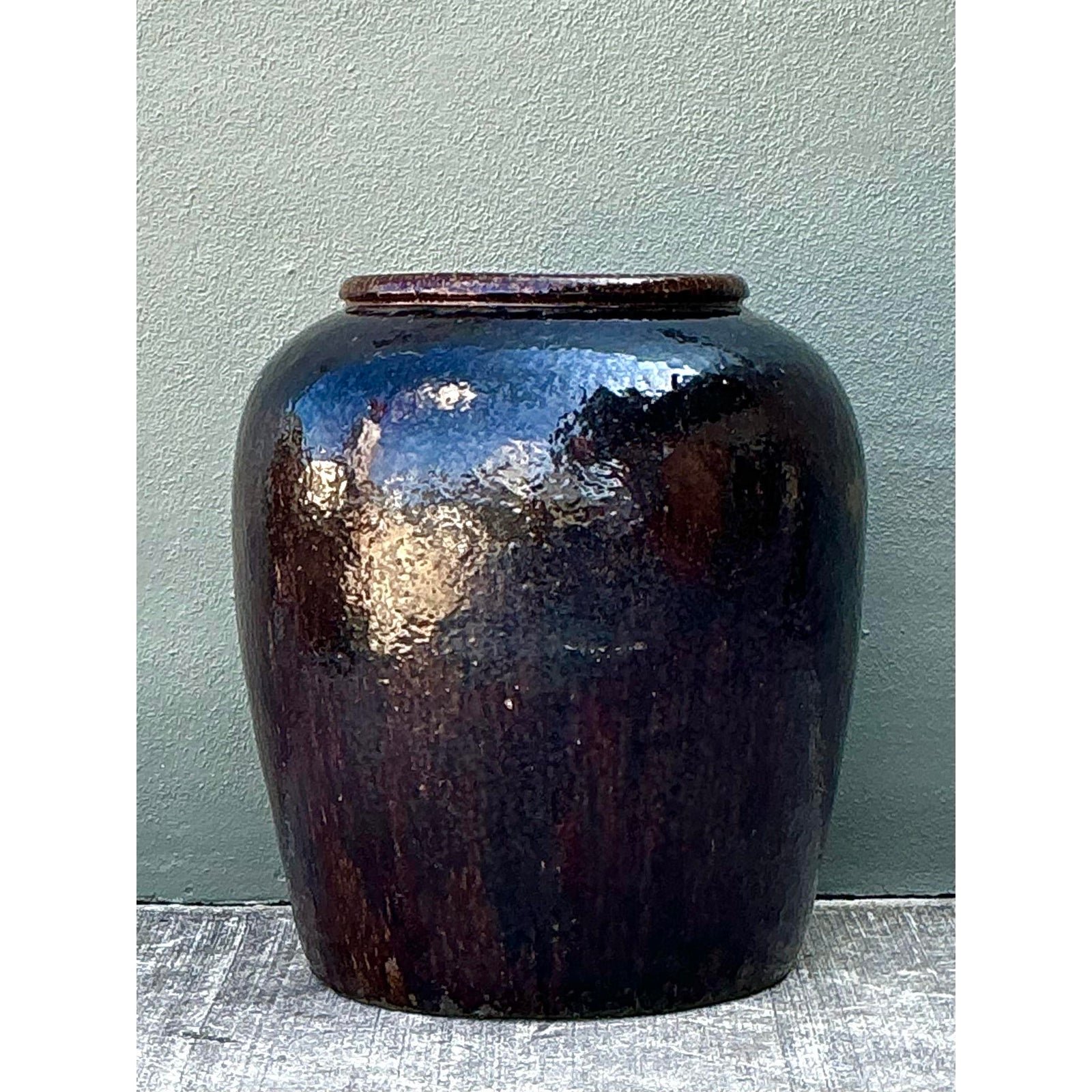 Vintage Glazed Ceramic Martaban Urn - Detail view