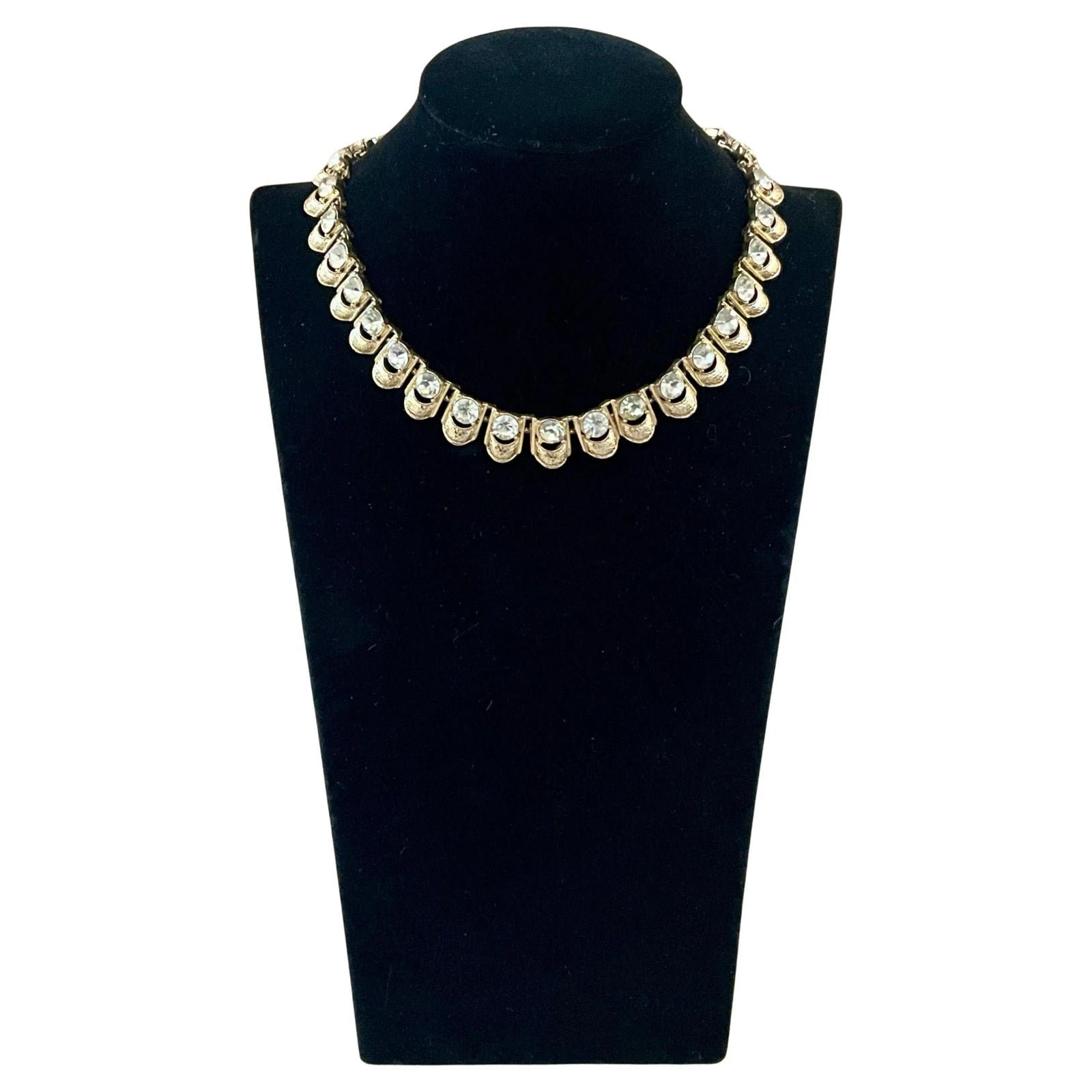 Vintage Gold Toned Signed Coro Necklace - Detail view