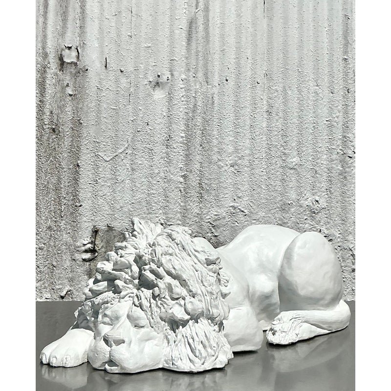 Vintage Boho 1974 Monumental Jaru Plaster Lion - Side view