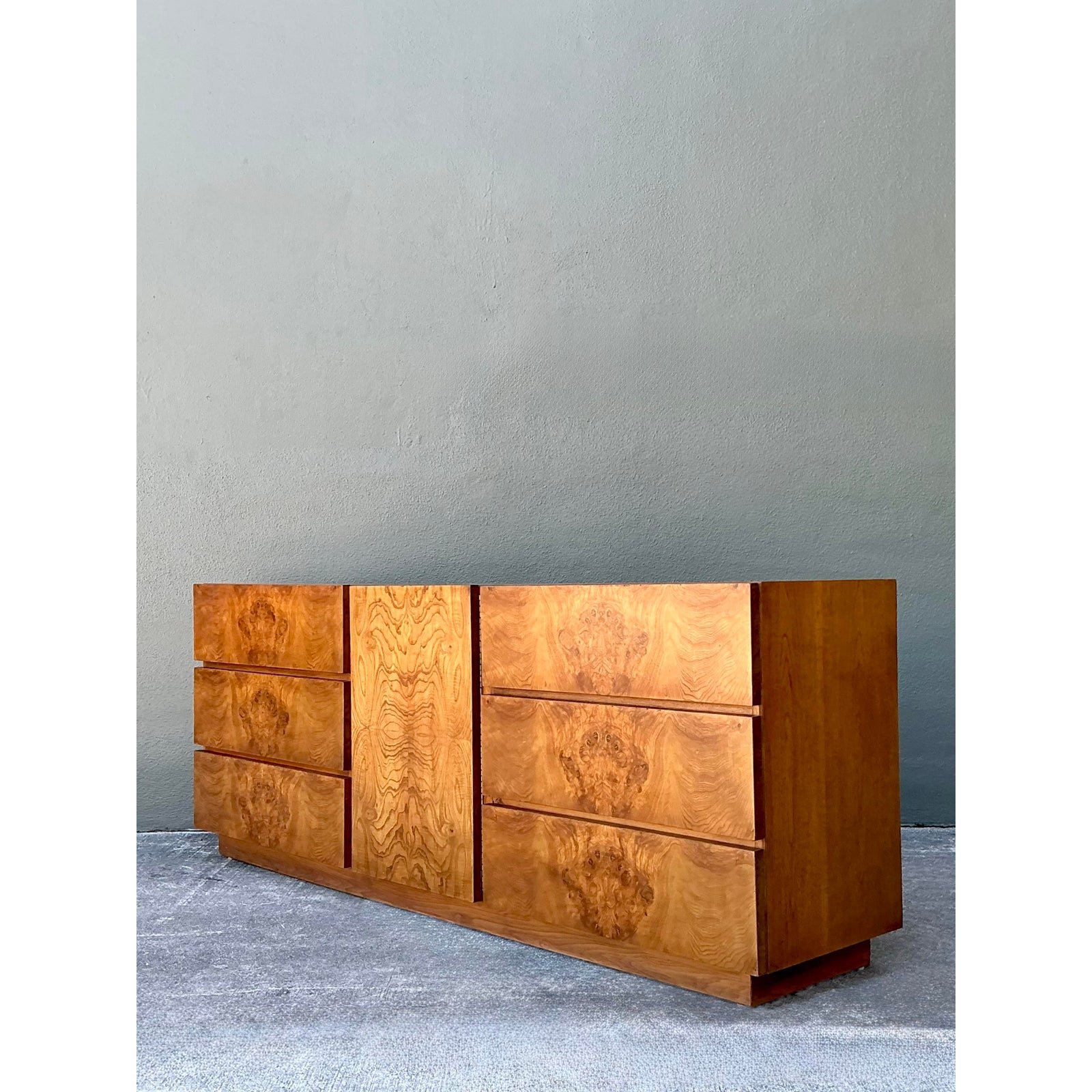 Vintage Lane Book Matched Burl Wood Credenza - Detail view