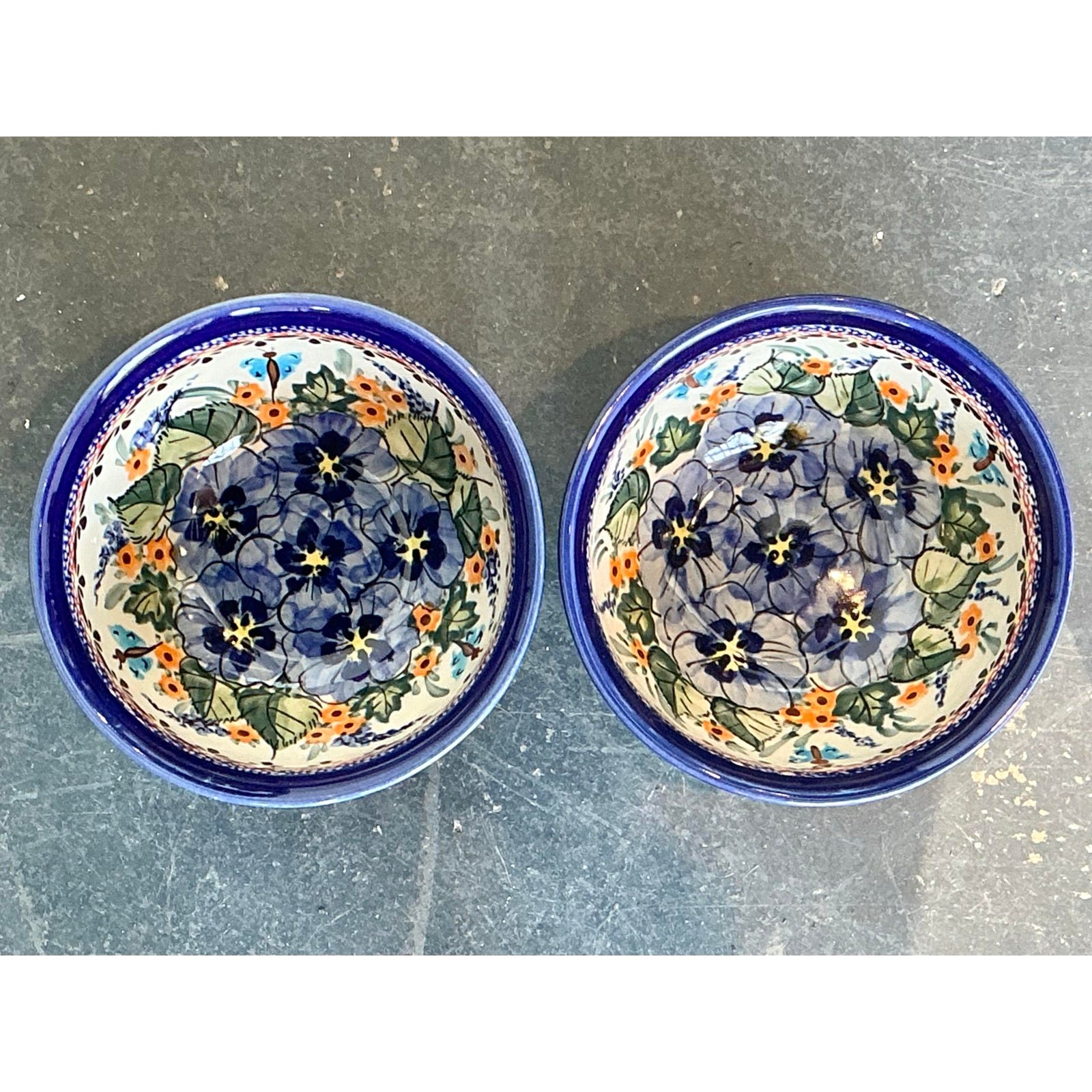 Vintage Polish Hand Painted Ceramic Bowls - Set of 2 - Back view