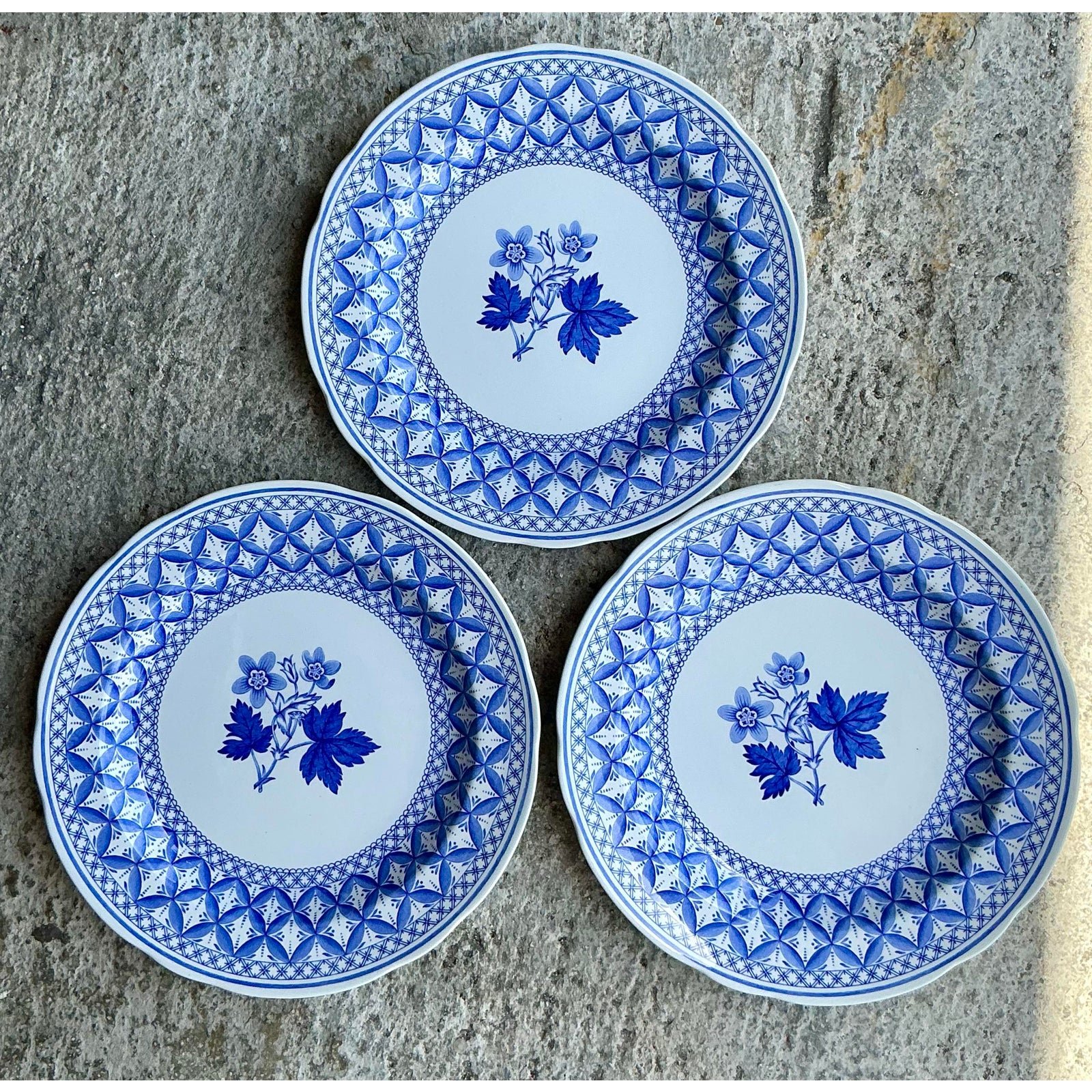 Vintage English Blue Geranium Ceramic Plates - Set of 3 - Side view