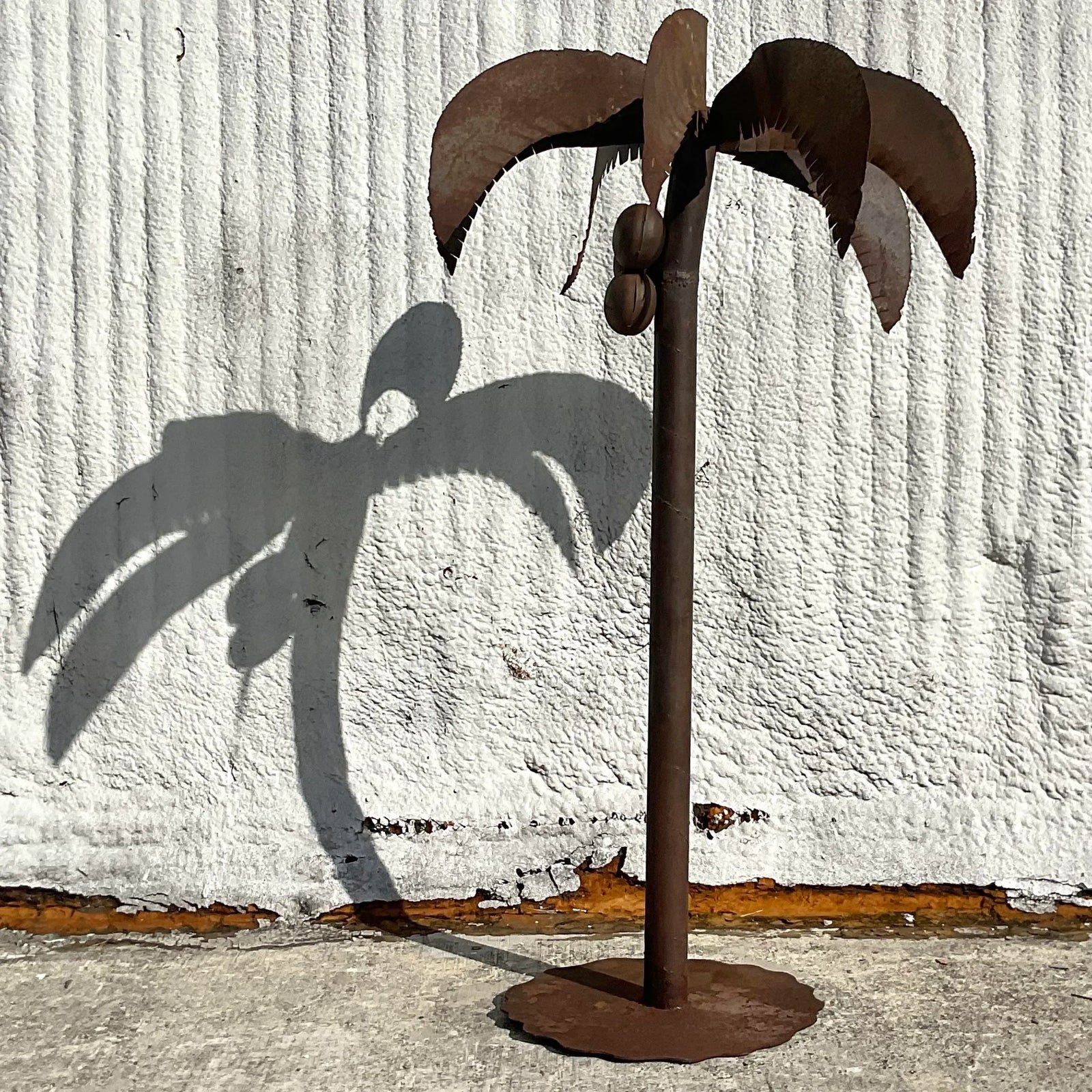 Vintage Monumental Patinated Metal Palm Tree - Top view