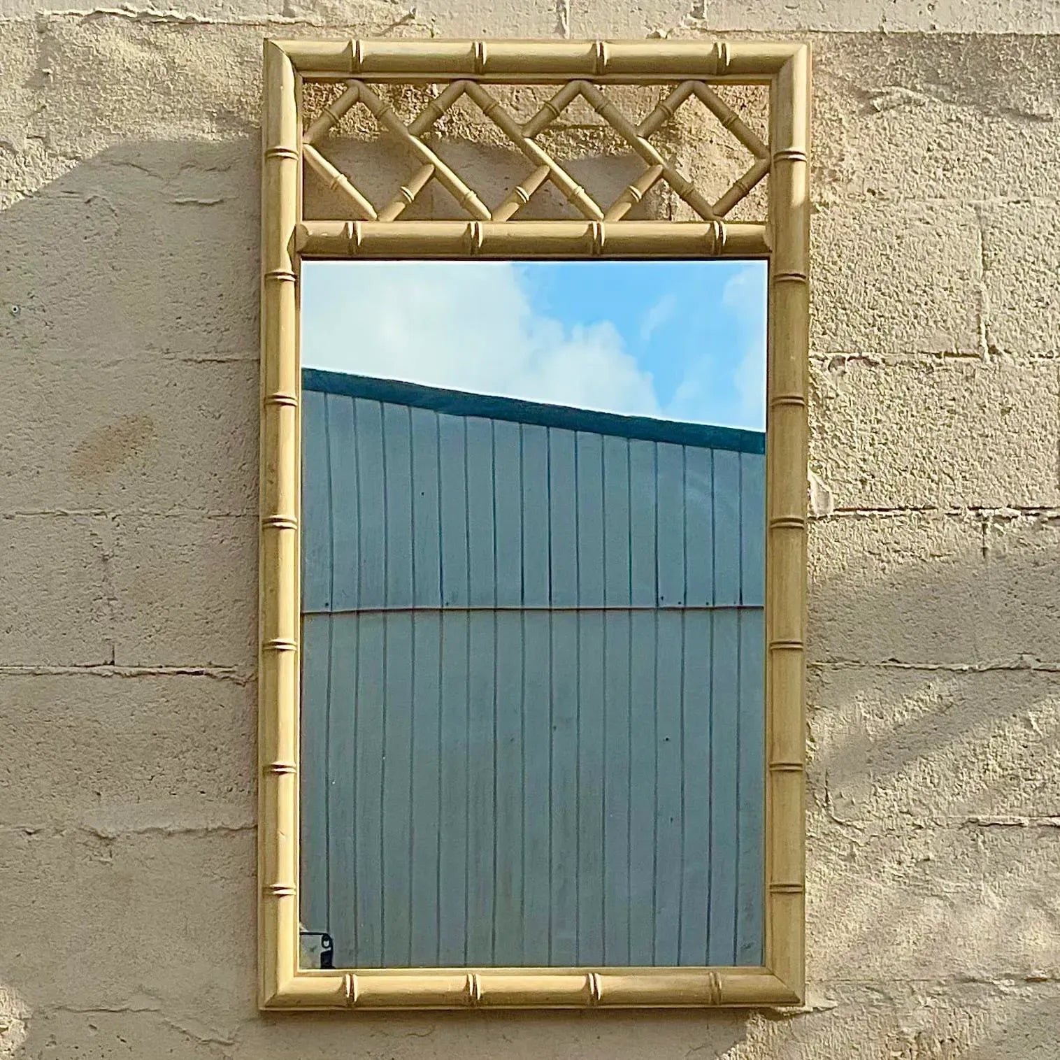 Vintage Chinese Chippendale Wood Vertical Mirror - Detail view