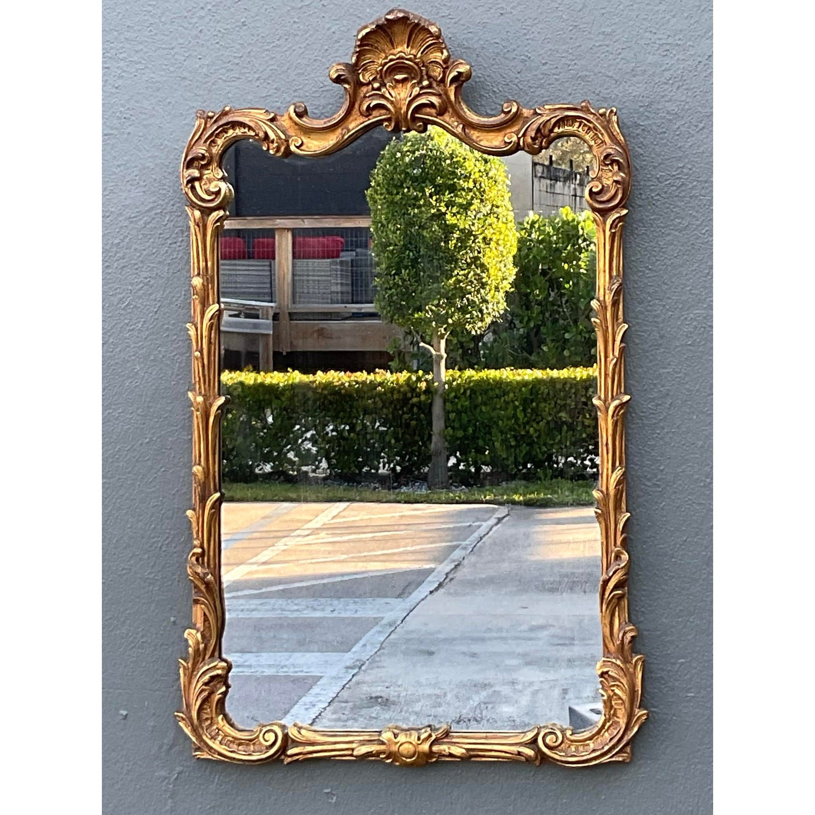 Vintage Gilt Baroque Mirror - Detail view