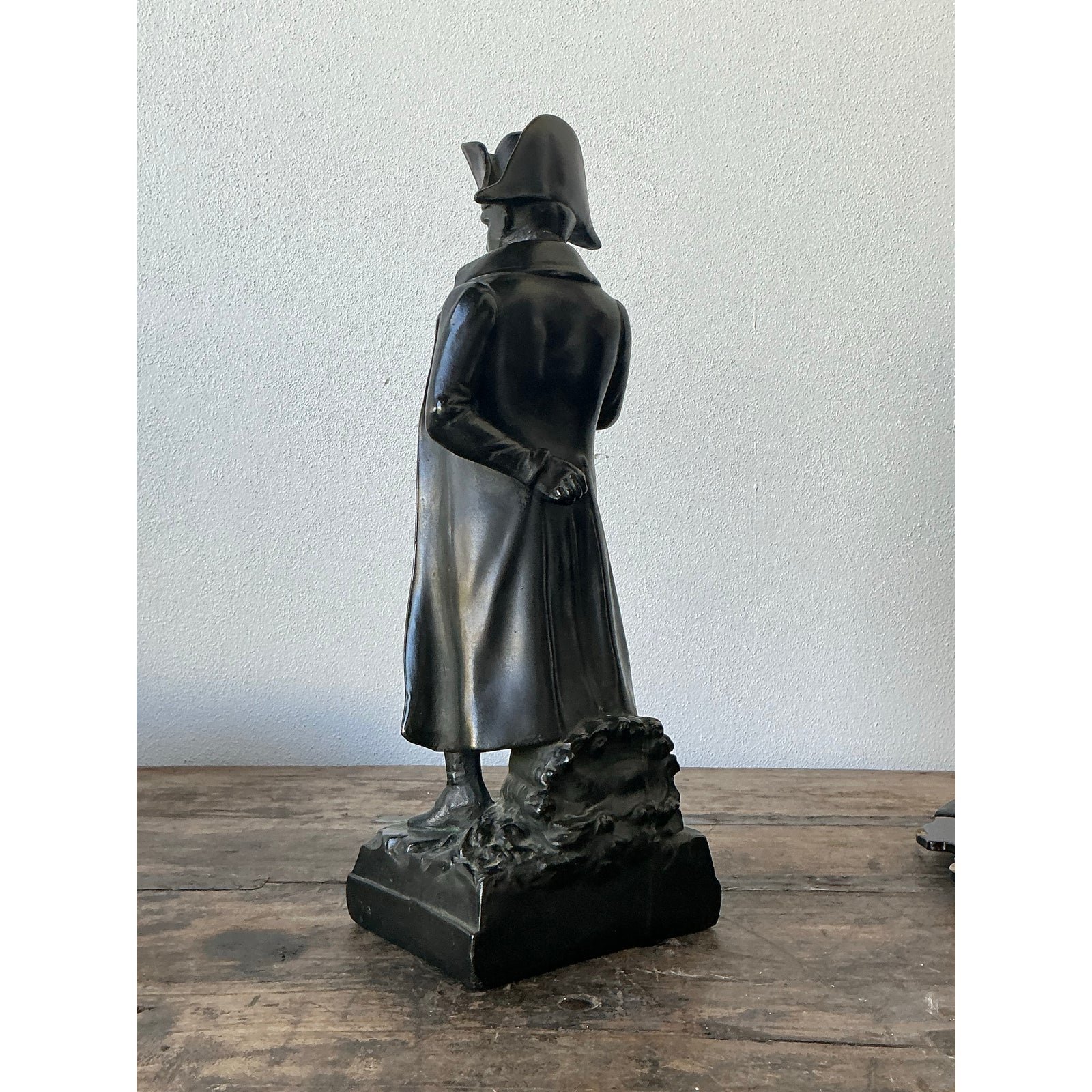 Vintage Patinated Bronze Statue of Napoleon - Side view