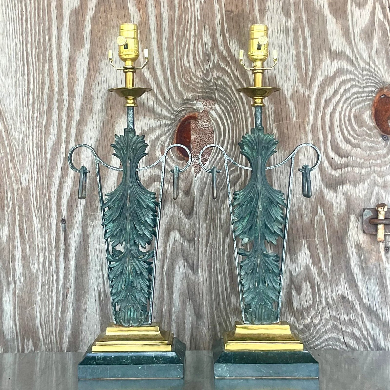 Vintage Boho Maitland Smith Patinated Fleur De Lys Lamps - a Pair - Detail view