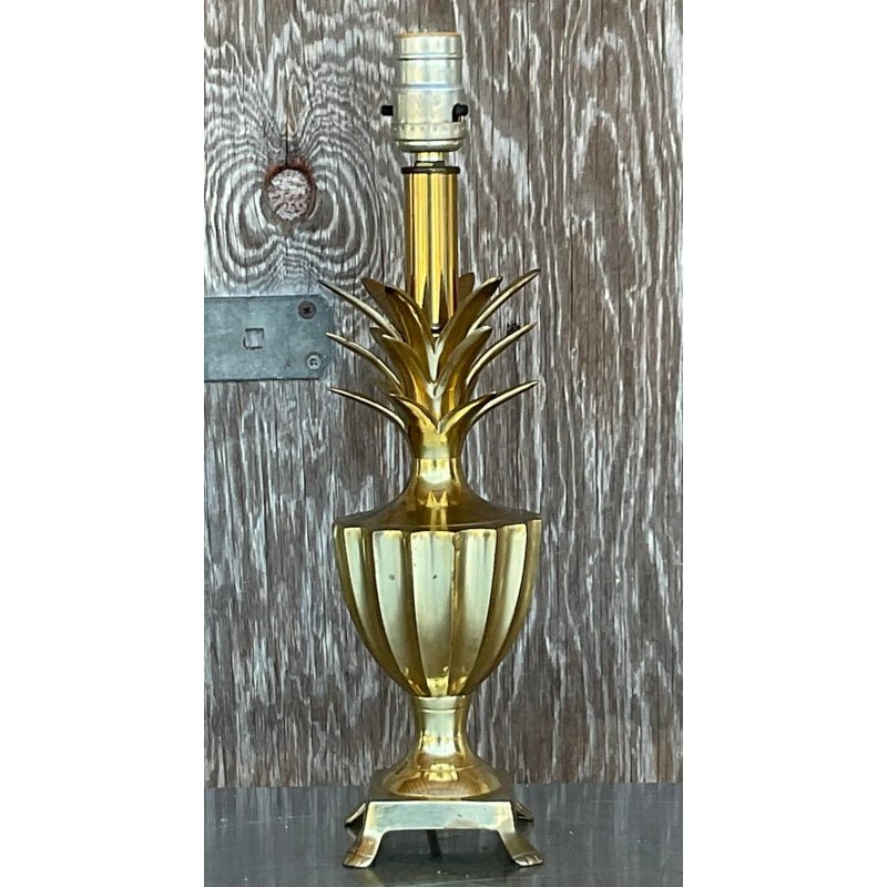 Vintage Regency Petite Brass Pineapple Lamp - Top view