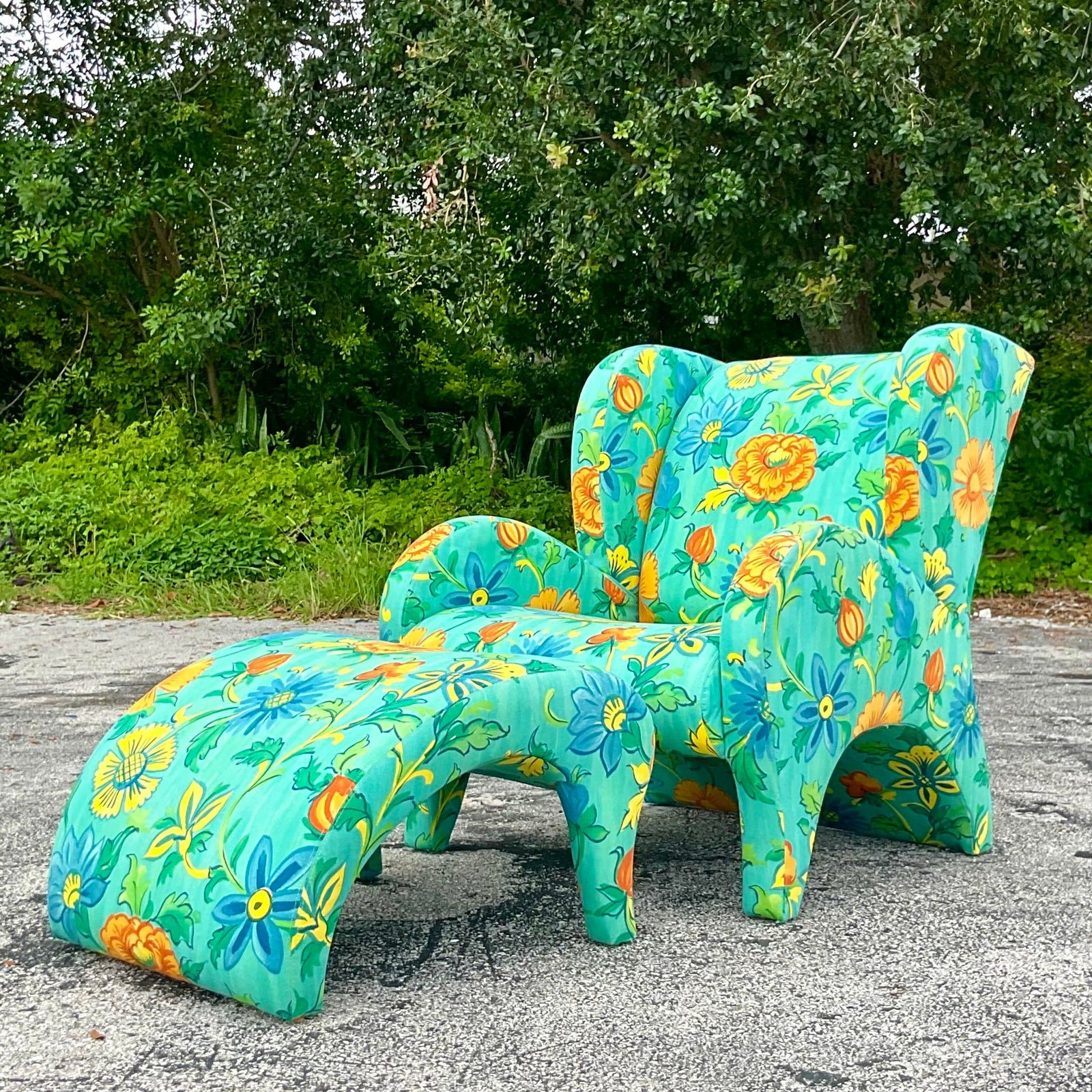 Vintage Boho Thayer Coggin Floral Chair and Ottoman Set - Detail view
