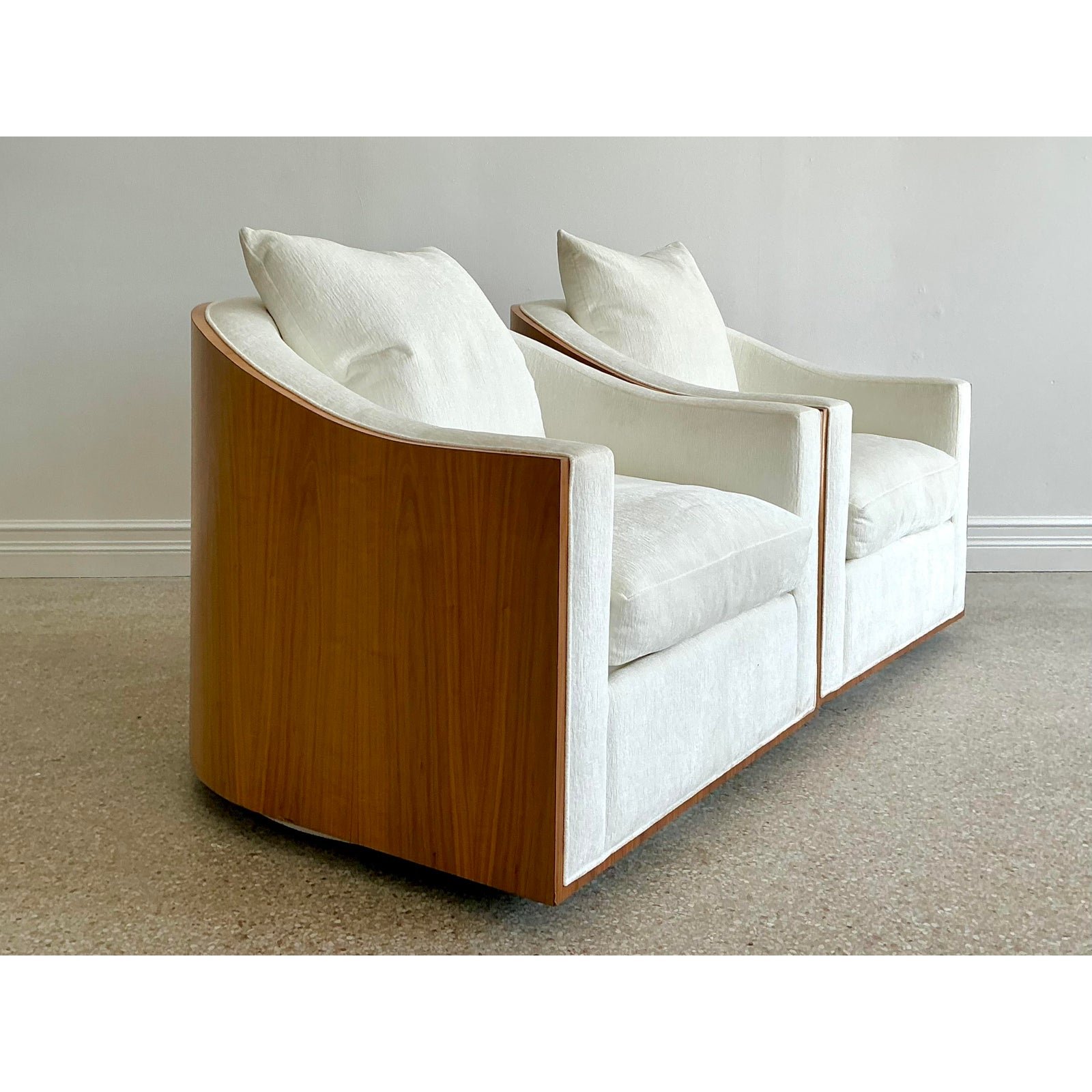 Vintage Kreiss Mambo Wood Swivel Chairs - A Pair - Detail view