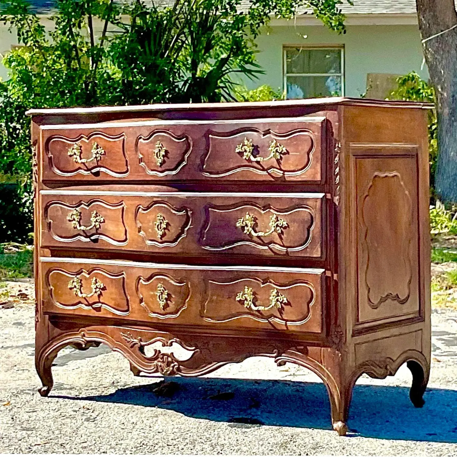 Antique Regency 19th Century Carved French Chest of Drawers - Detail view
