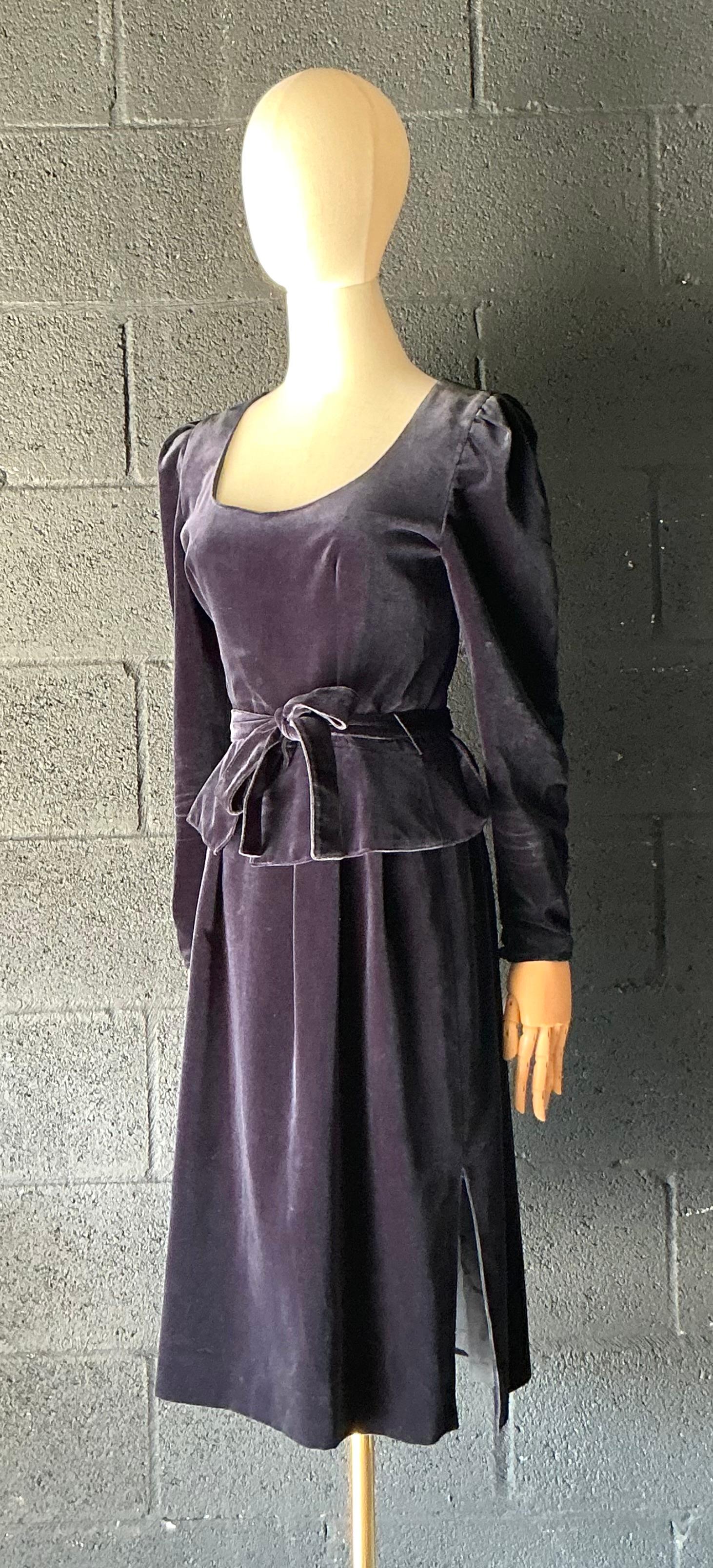 Vintage Guy Laroche Navy Blue Velvet Dress - Top view