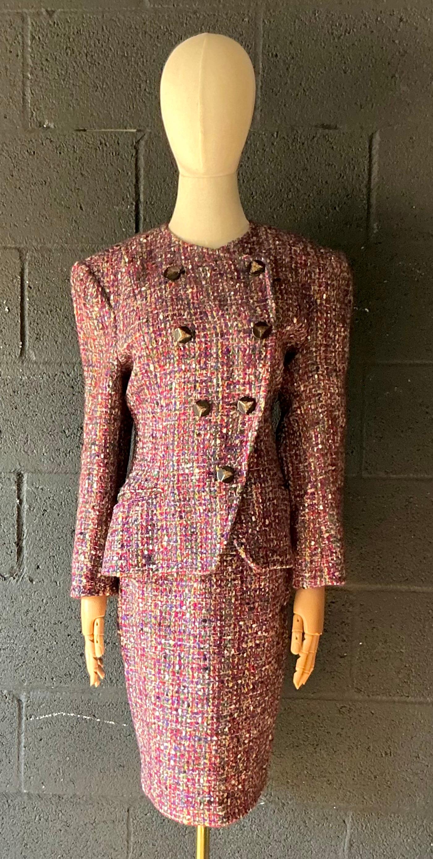 Vintage Guy Laroche Two Piece Blazer & Skirt Suit - Detail view
