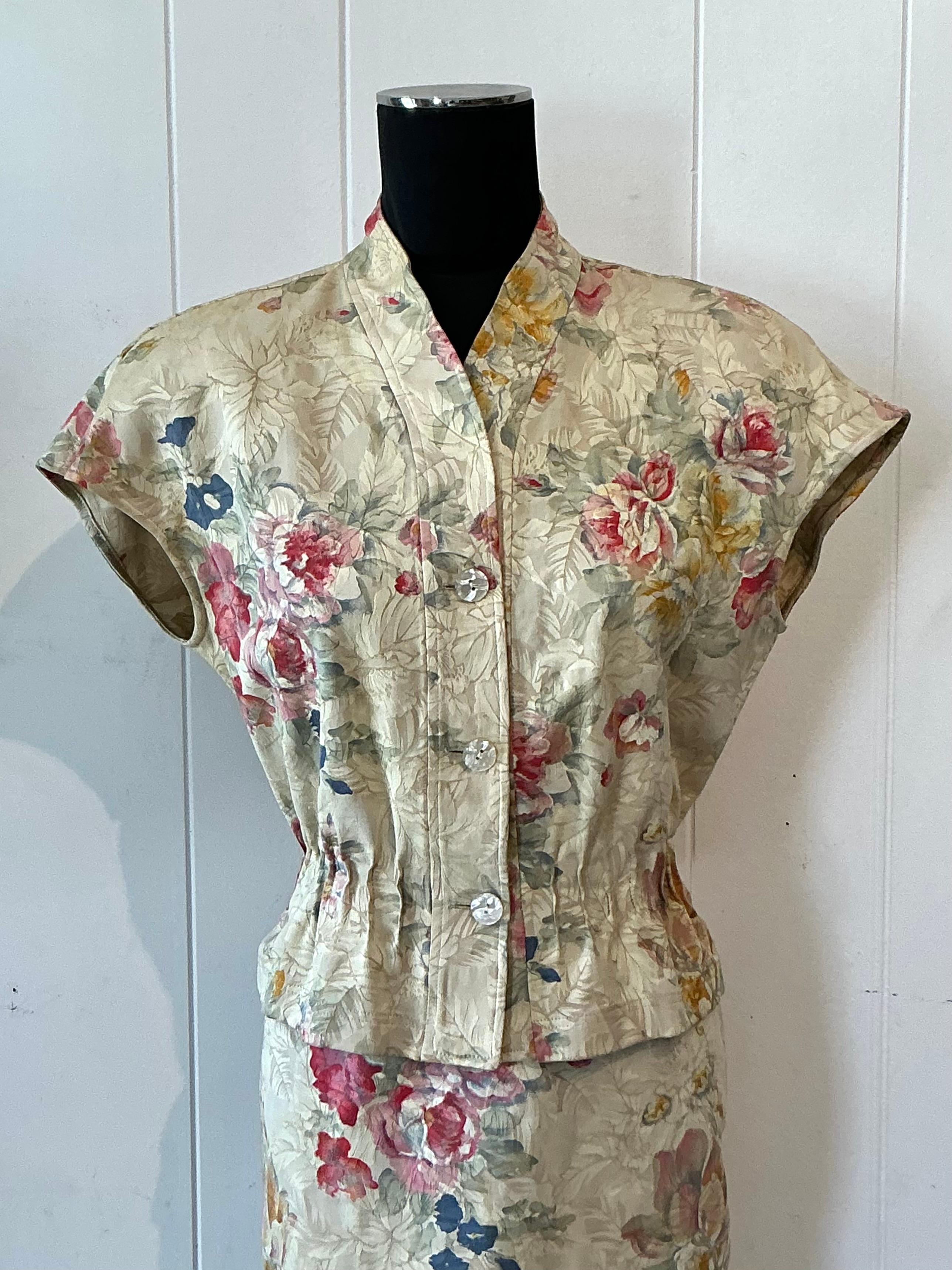 Vintage Boho Ungaro Beige Floral Set - Top view